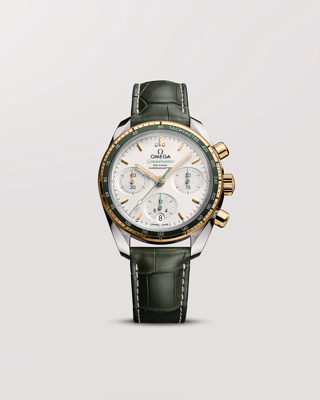 Omega Speedmaster 38mm Series: Classic Chronograph Design Meets Modern Elegance