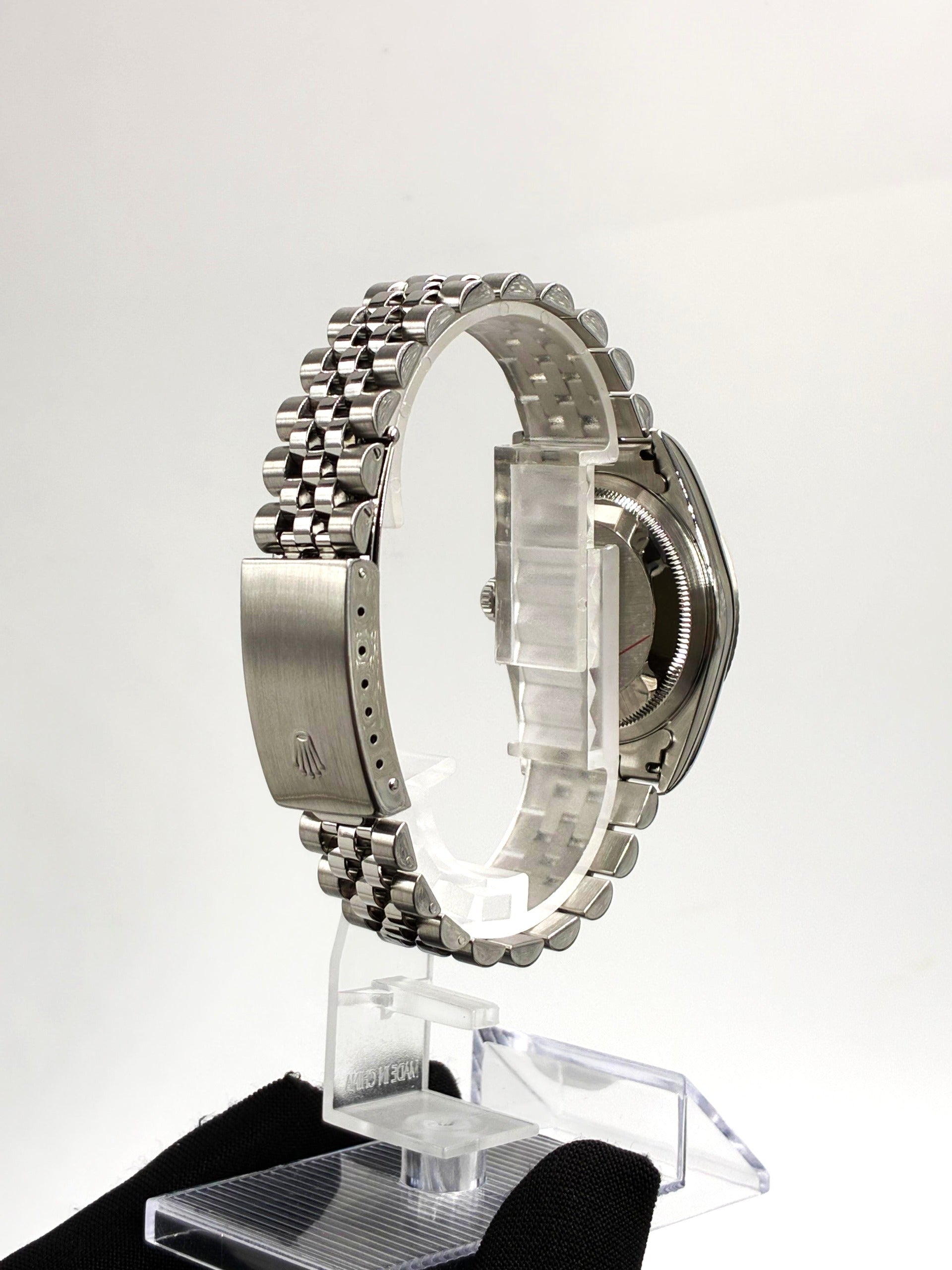 Rolex 16234 Silver Index Jubilee naked