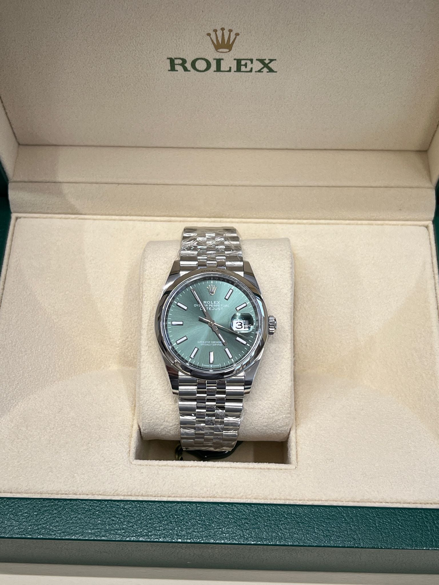 Rolex Datejust 36 126200 GREEN INDEX JUB