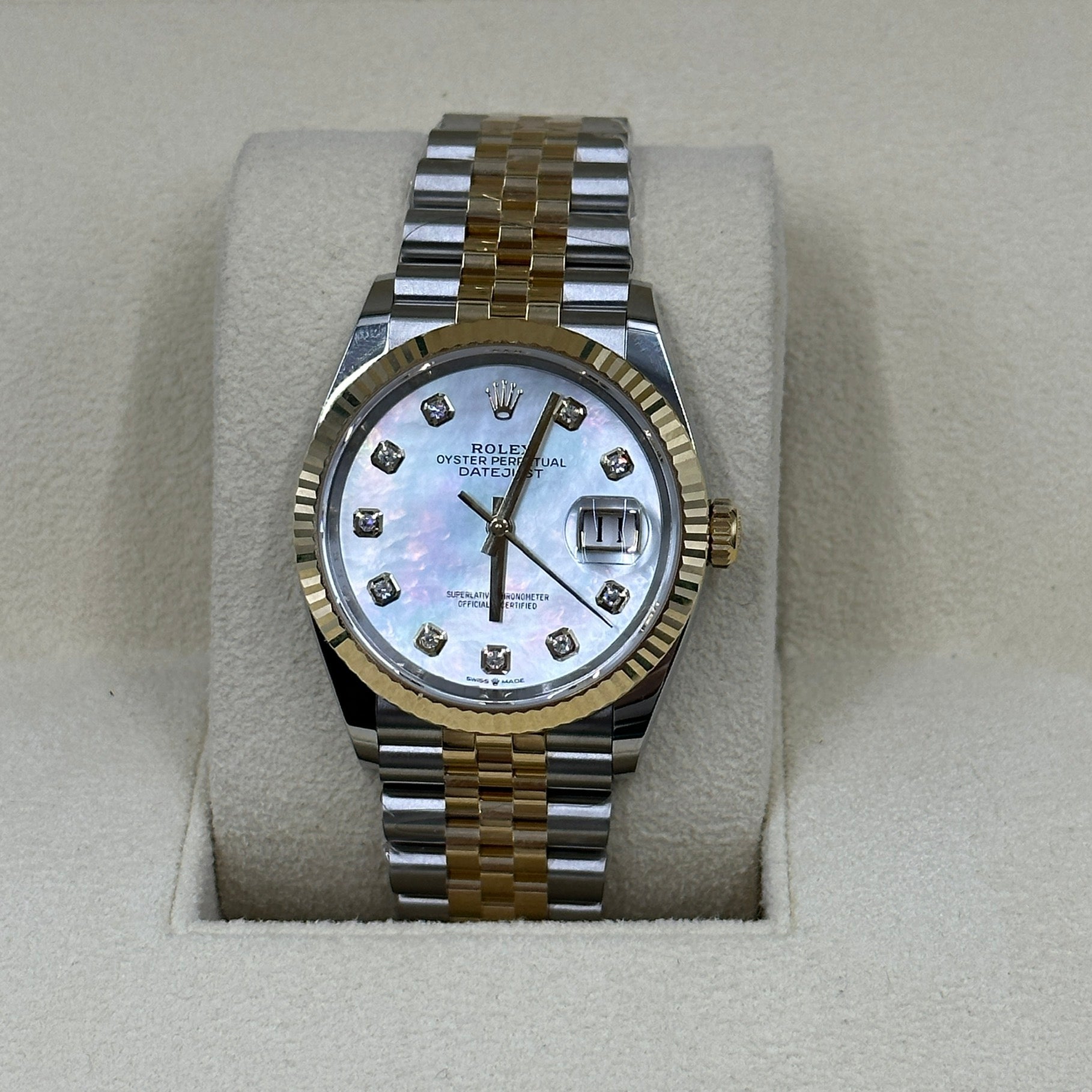 Rolex Datejust 36 126233Ng White Jubilee 2025