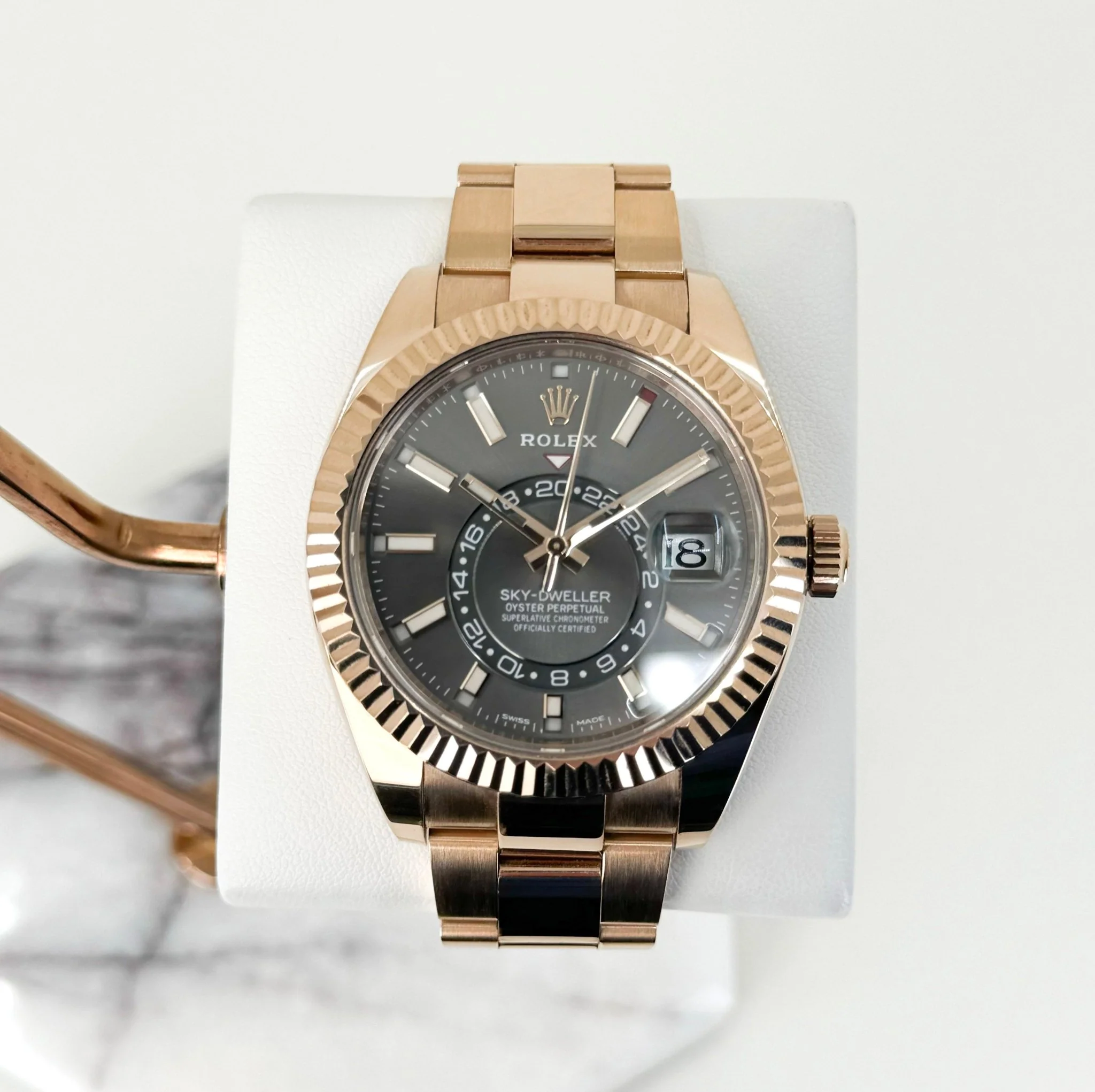 Rolex Sky-Dweller 326935