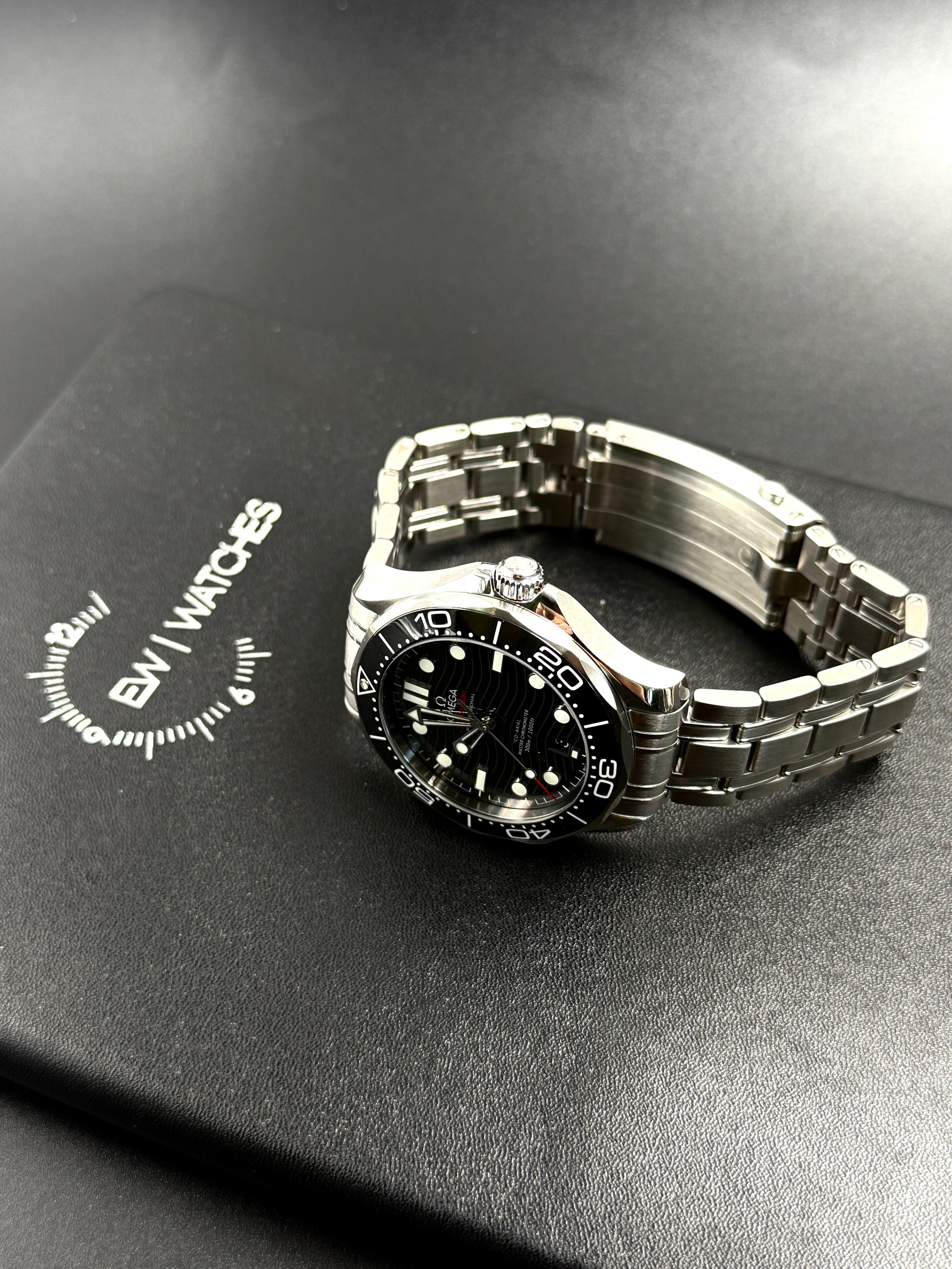 Omega Seamaster Diver 300M 42 MM 210.30.42.20.01.001