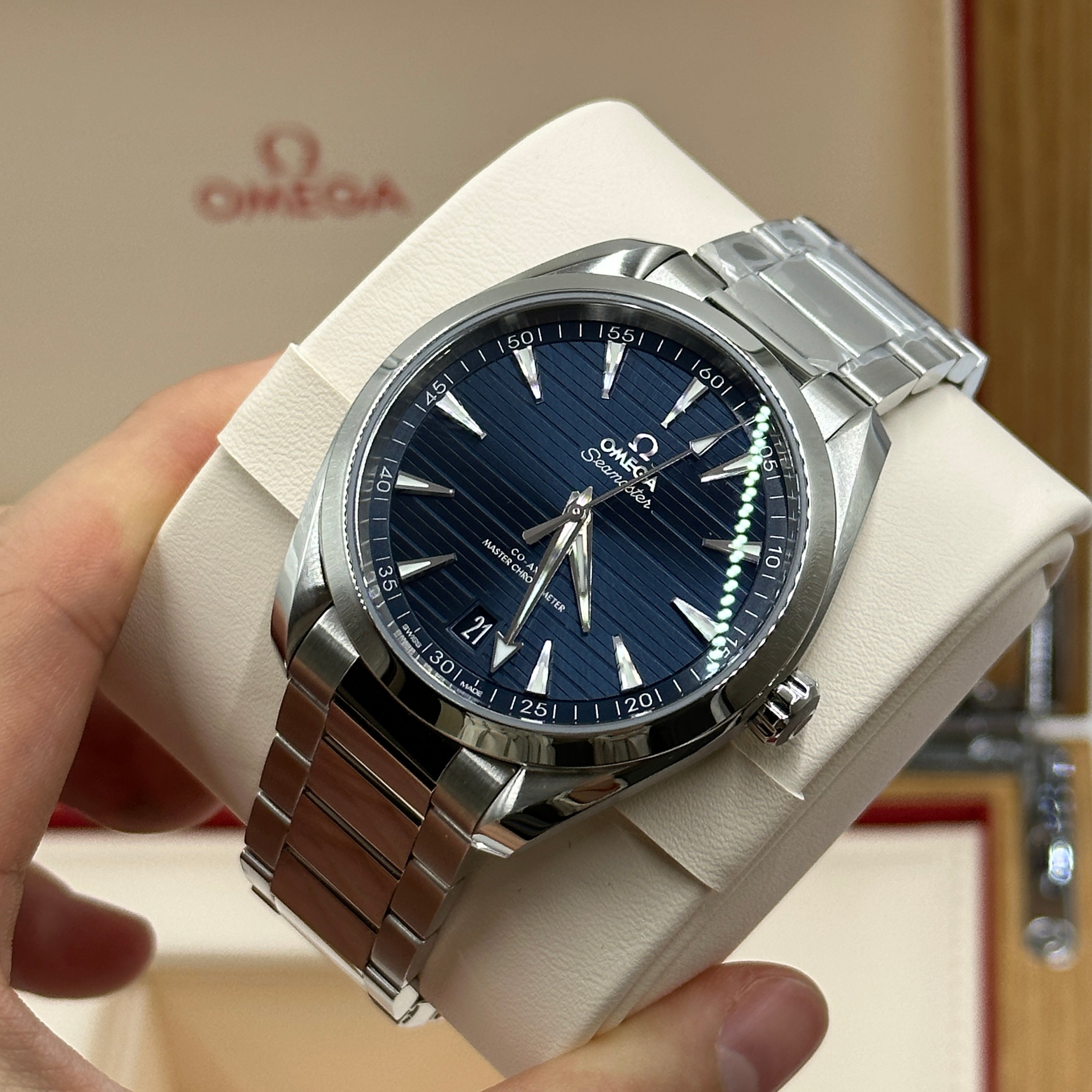Omega Seamaster Aqua Terra 150M 220.10.41.21.03.004