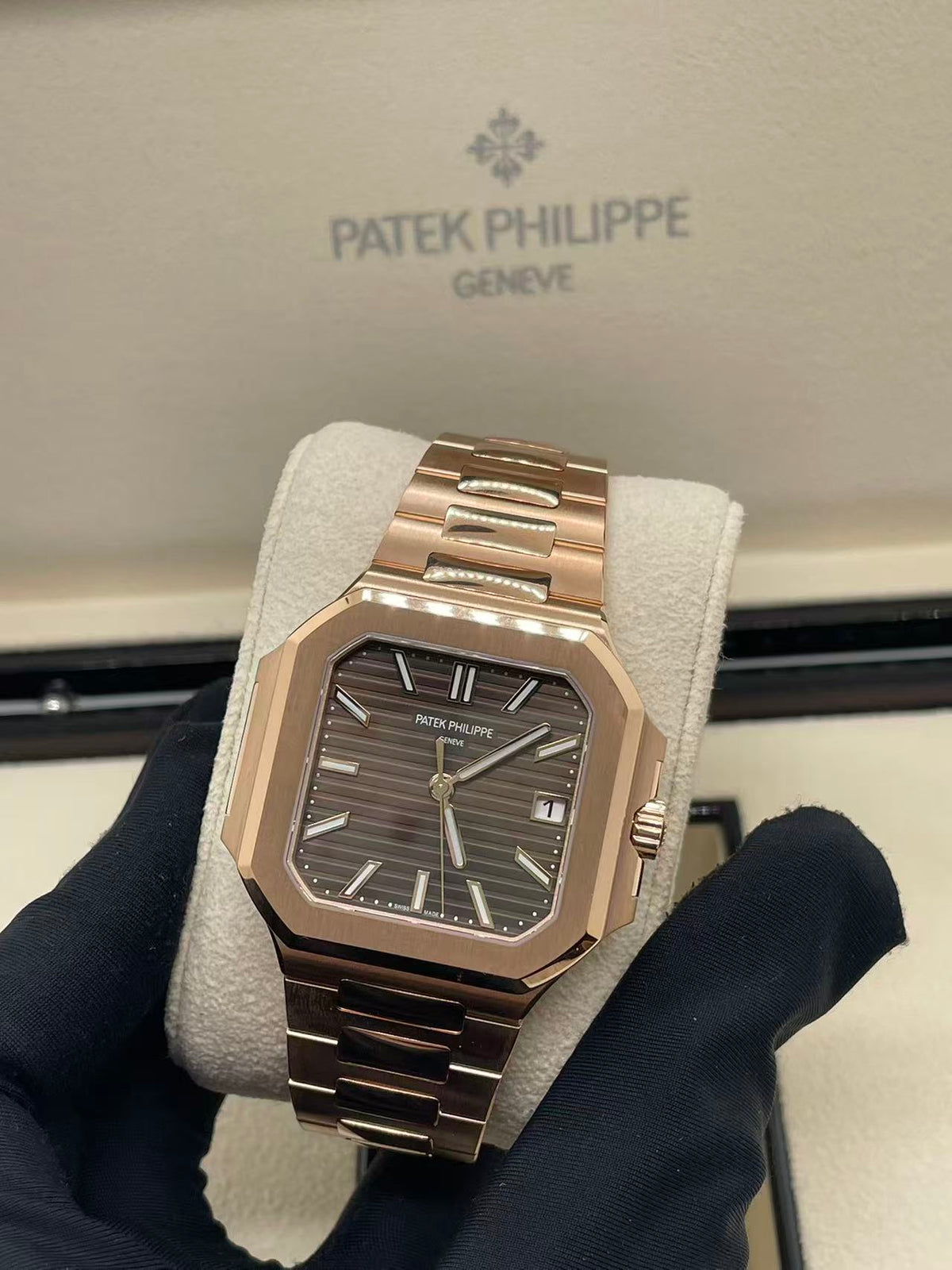 Patek Philippe Cubitus 7128/1R-001 2025