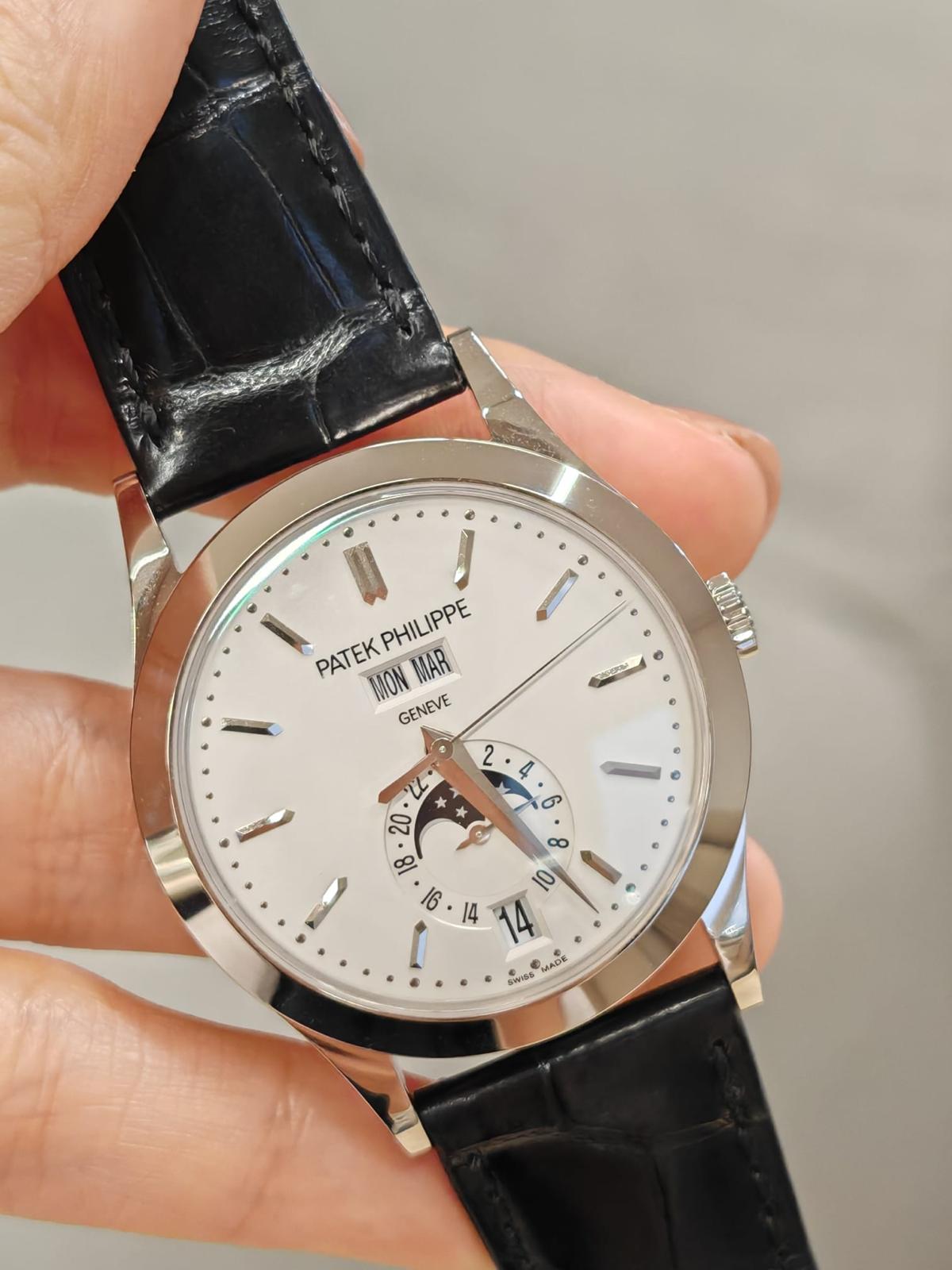 Patek Philippe Annual Calendar 5396G‑011 White‑Gold 38.5 mm Silver Dial