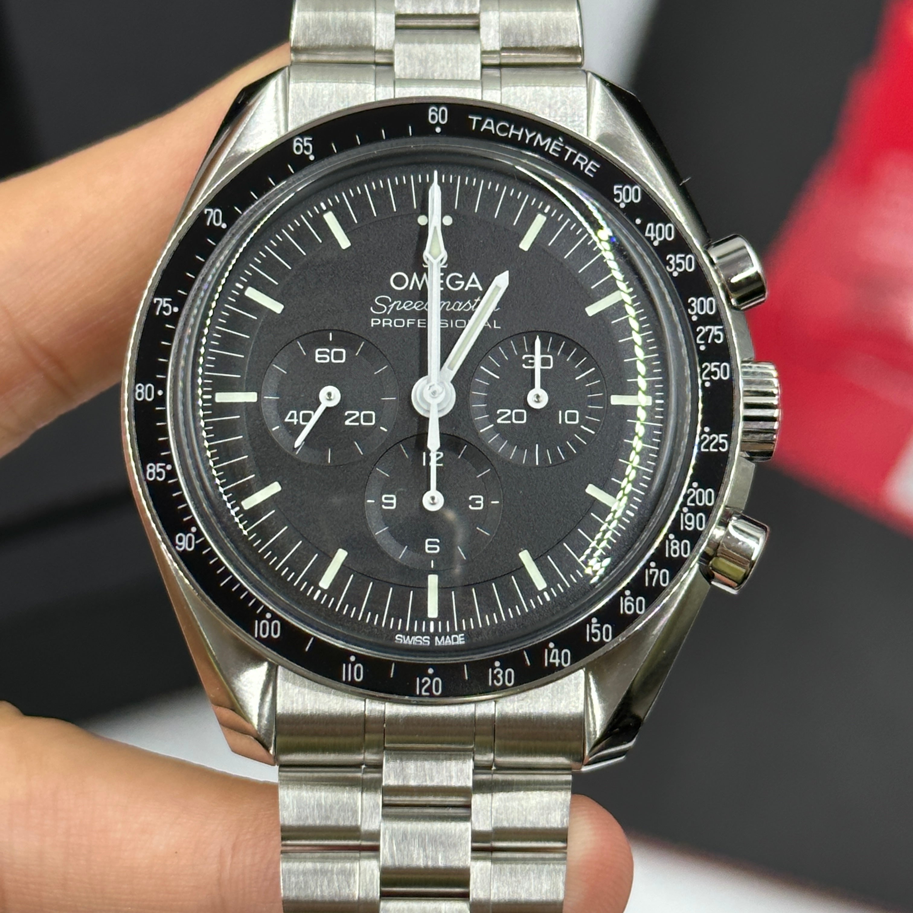 Omega Speedmaster Moonwatch Professional 42 mm - Main Image