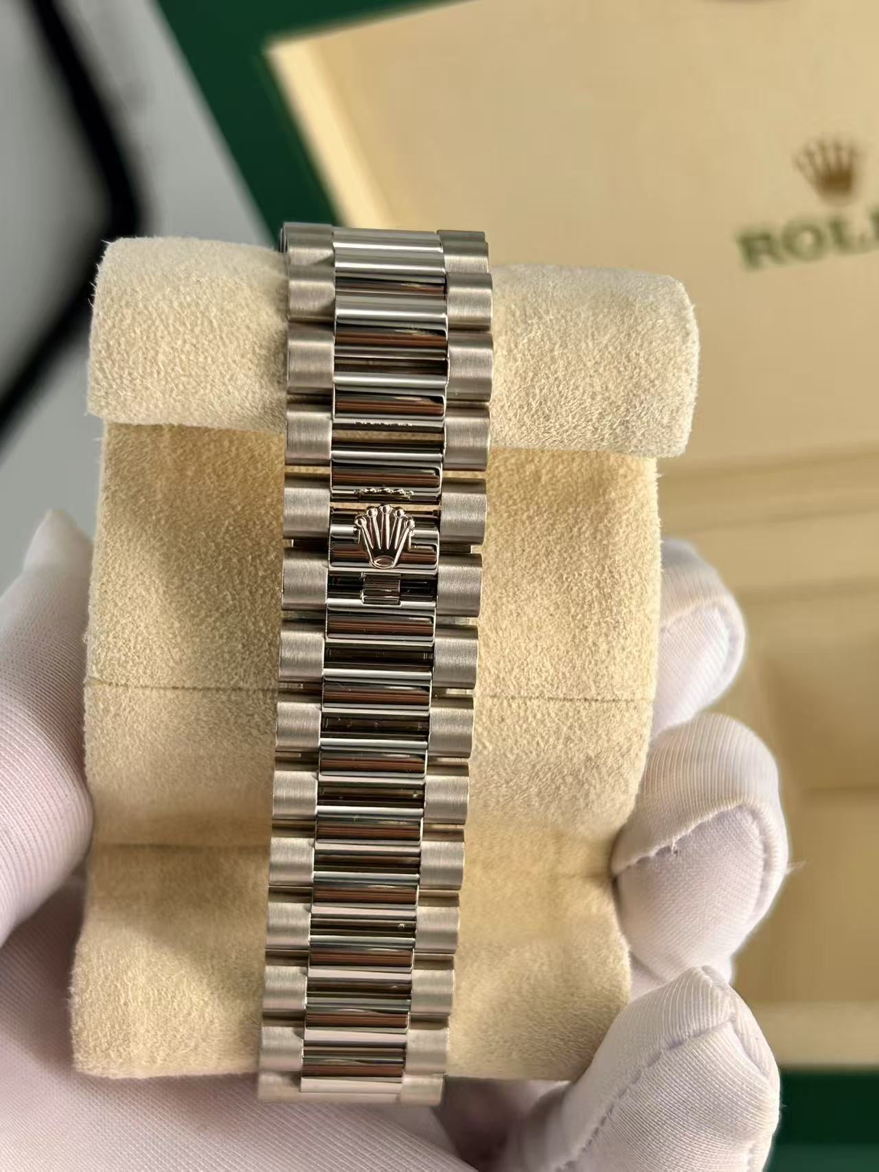 ROLEX 128239 PAVE