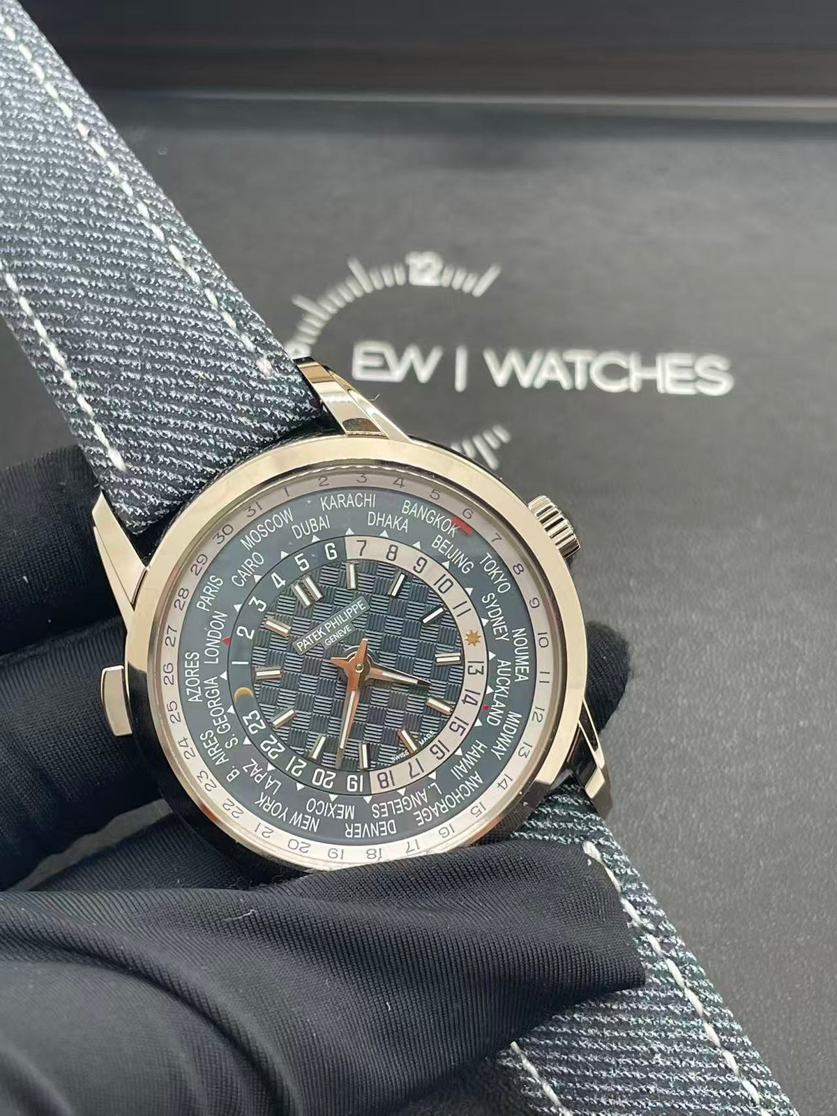 Patek Philippe 5330G-001 2025