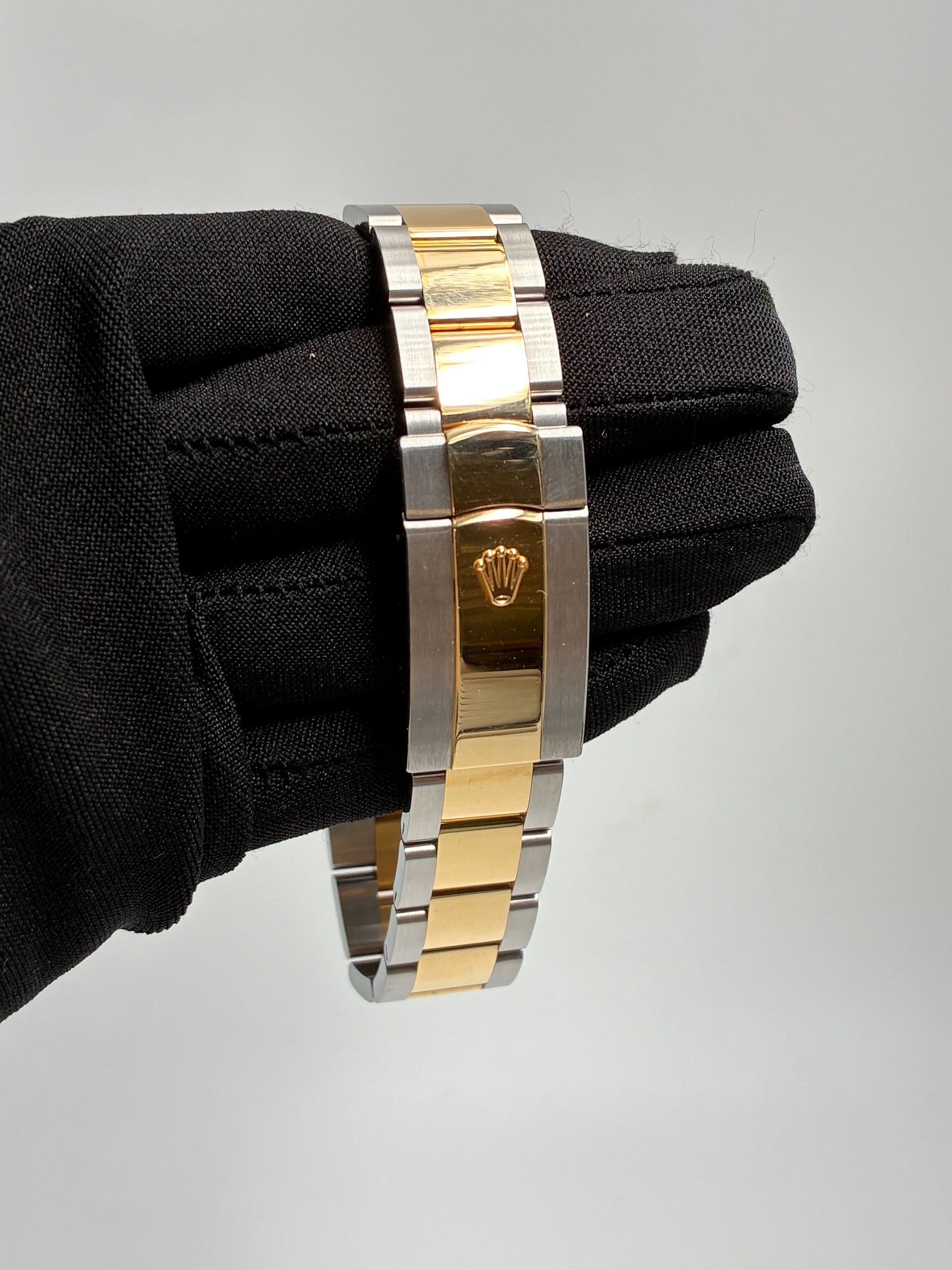 Rolex Day-Date 40MM 228235 Green Roman 2024