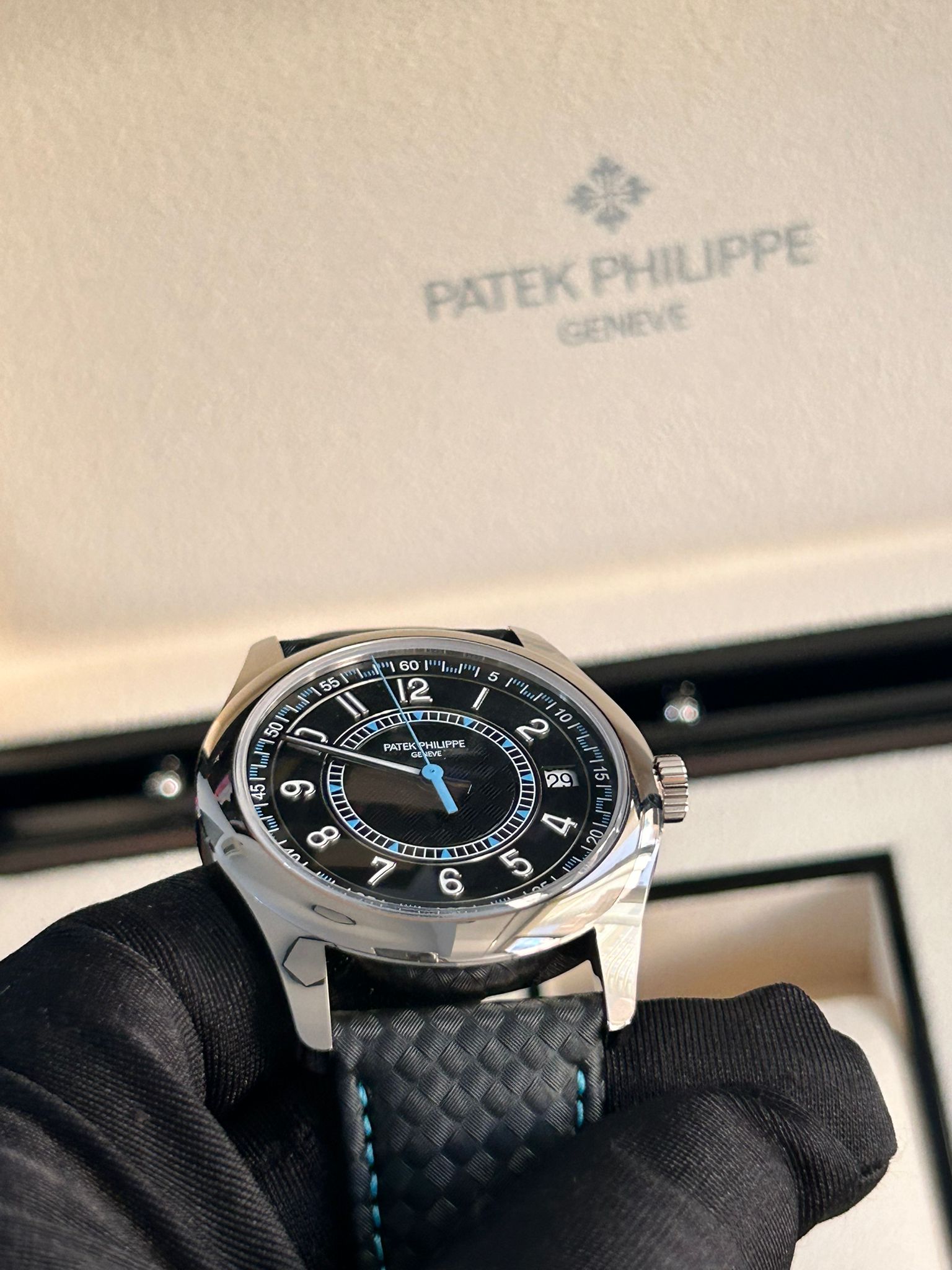 Patek Philippe Calatrava 6007G-011