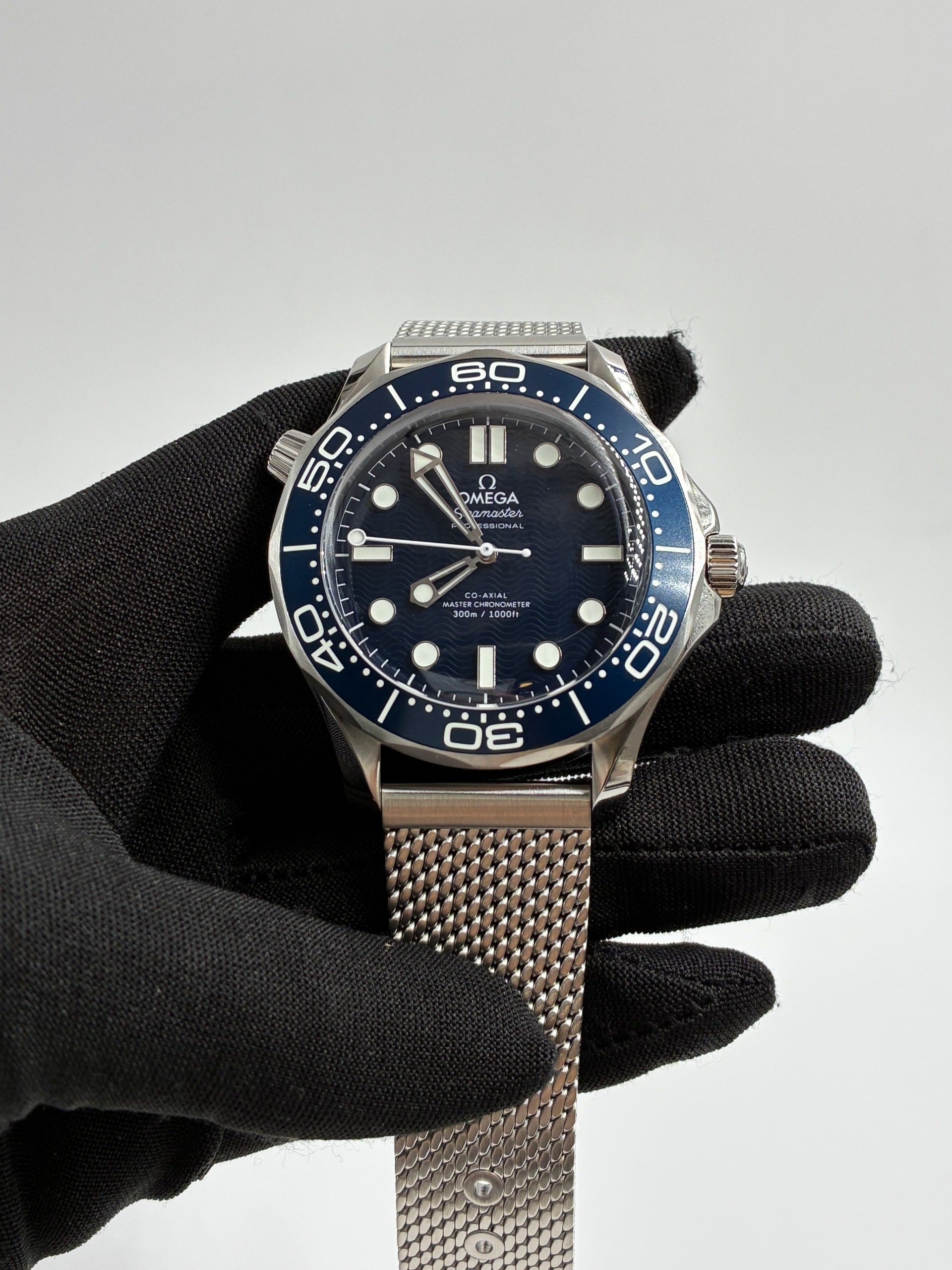 Omega Seamaster Diver 300M 210.30.42.20.03.002
