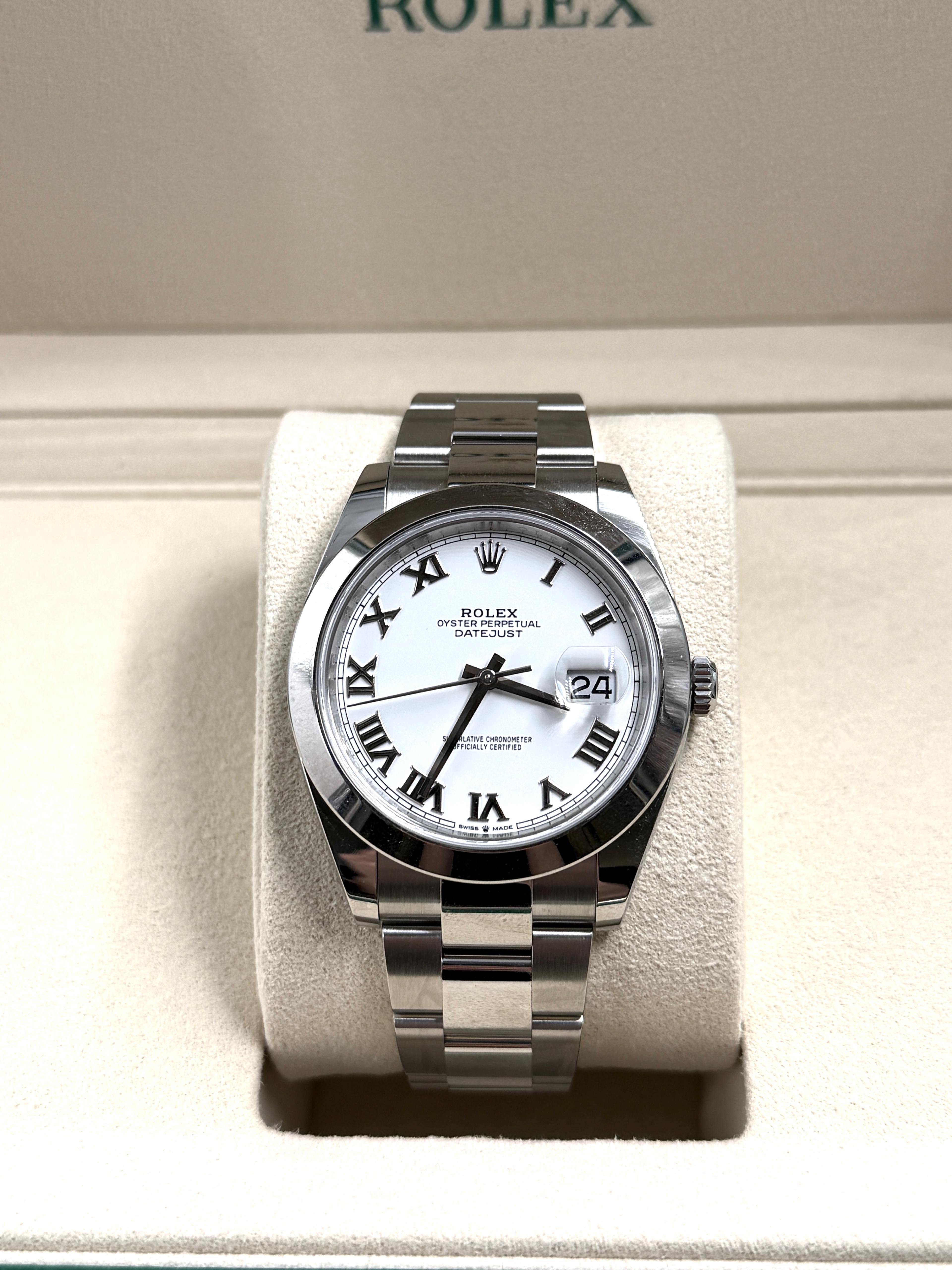 Rolex Datejust 41 126300 White Roman Oyster 2024