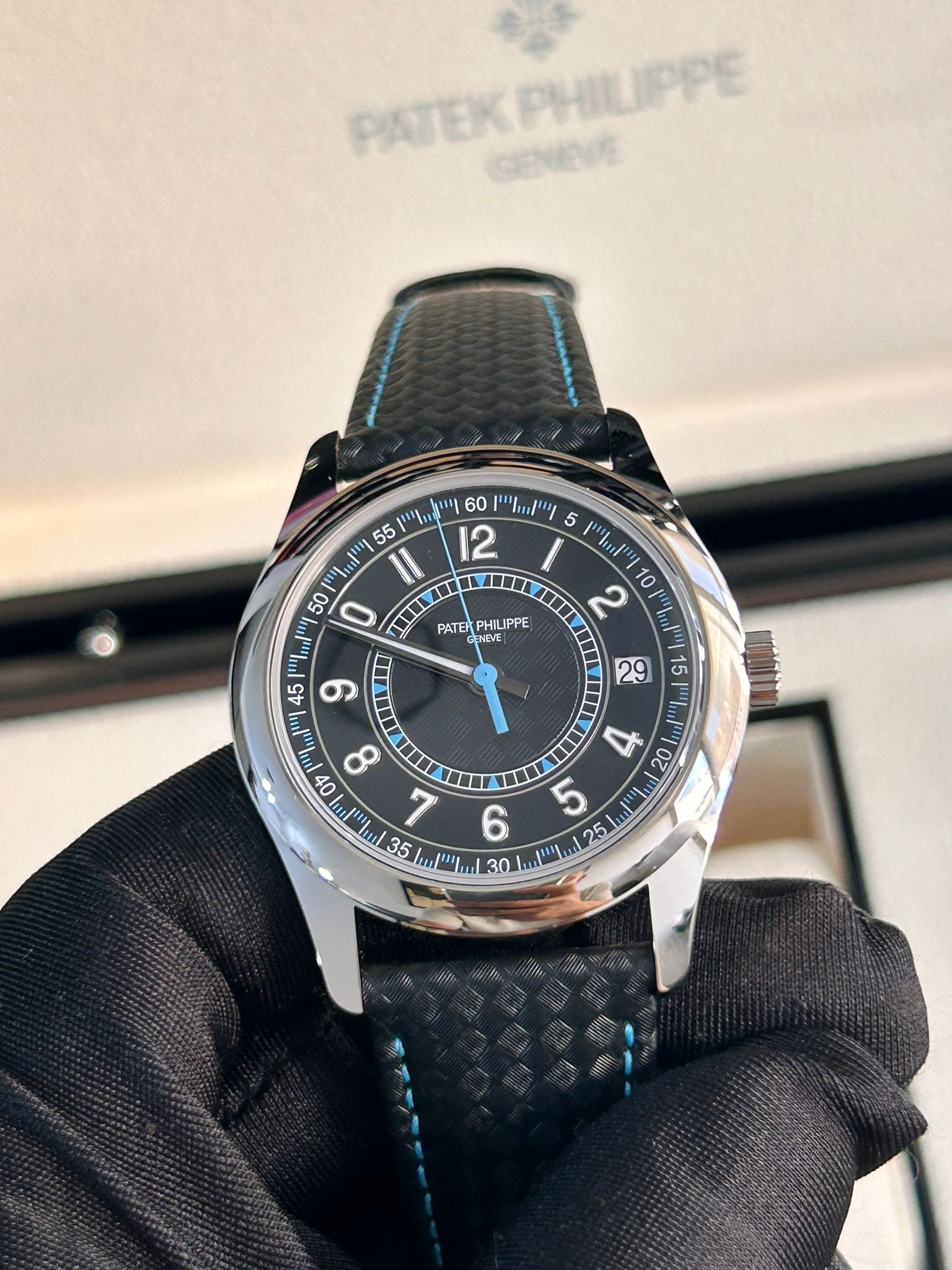 Patek Philippe Calatrava 6007G-011