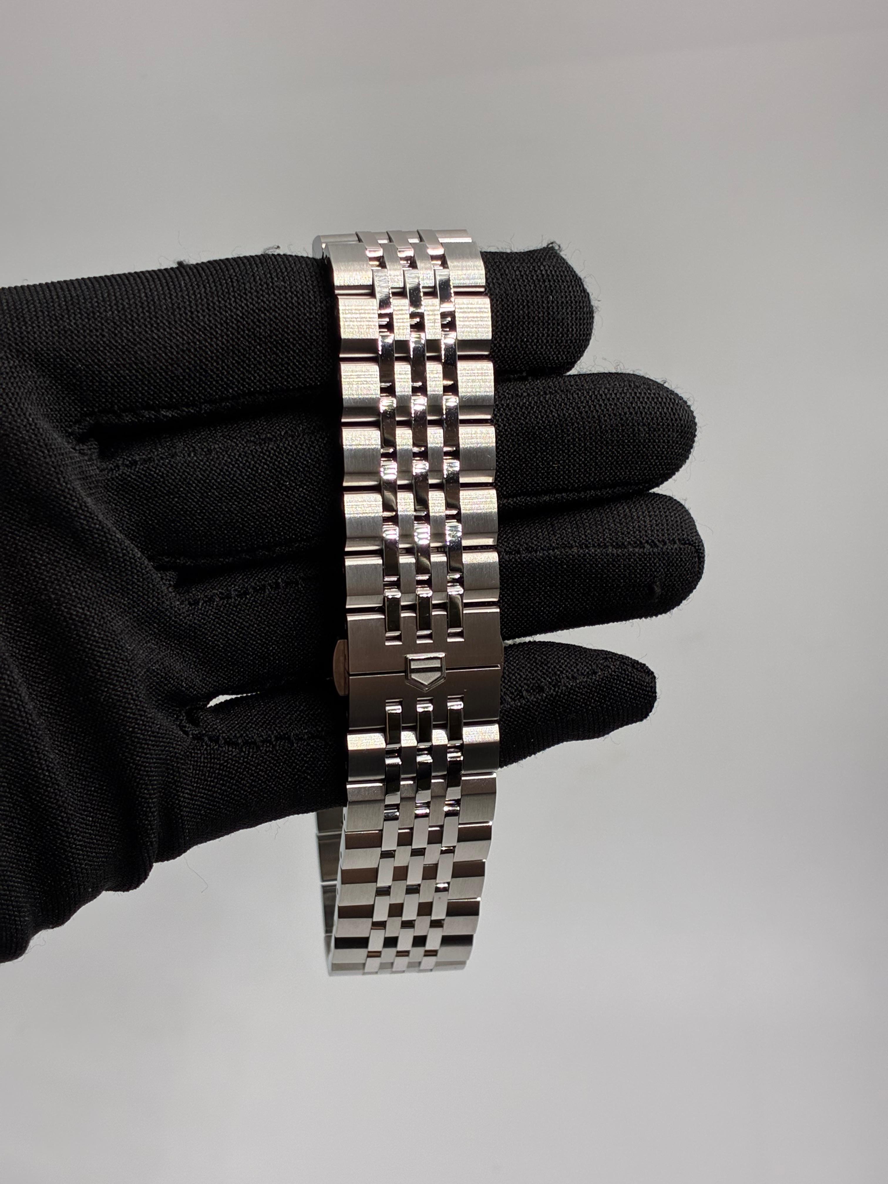 TAG Heuer Carrera Chronograph - 39 mm -CBS2216.BA0048