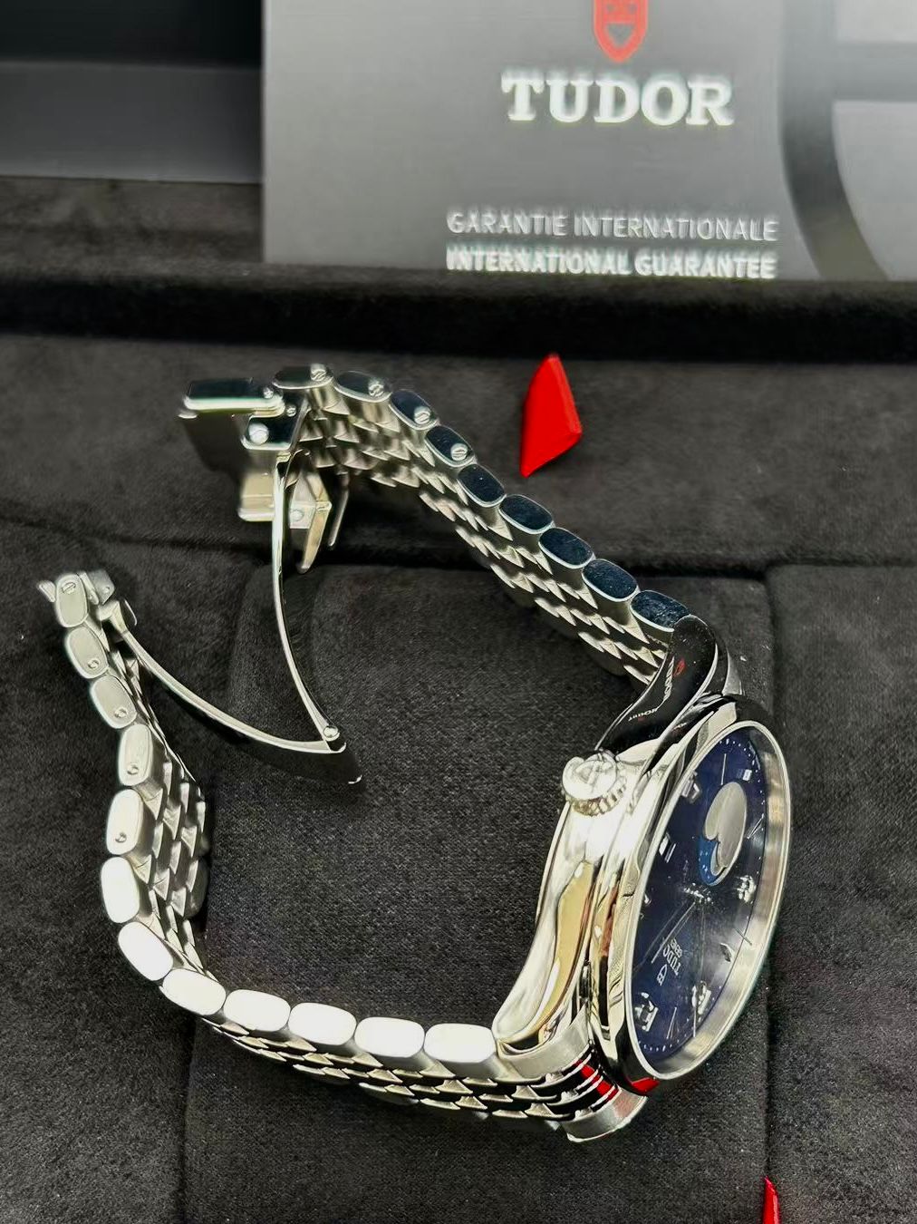 Tudor 1926 Luna Stainless Steel M91560-0002 Blue