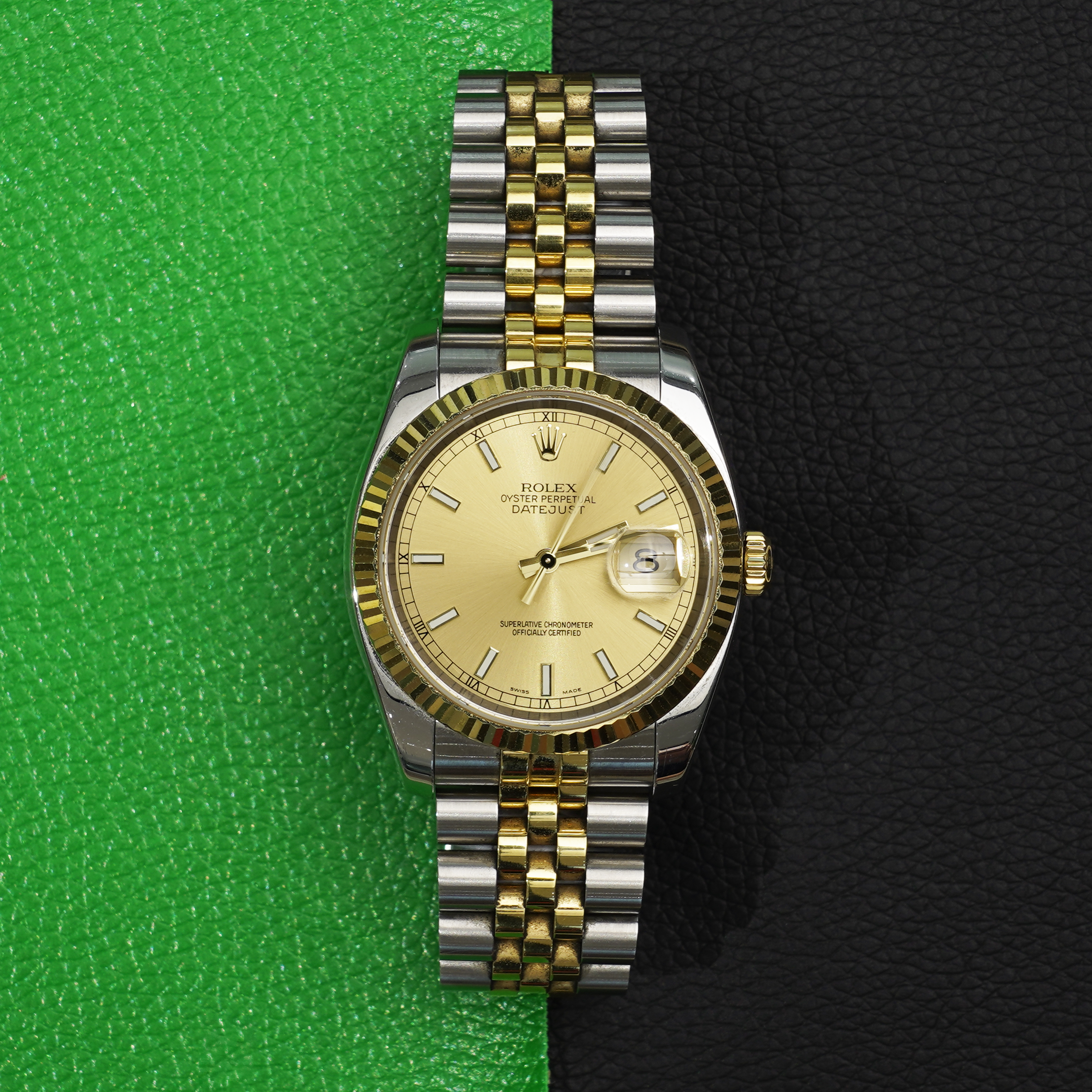 Rolex Datejust 36 116233 Champagne Index Jubilee naked