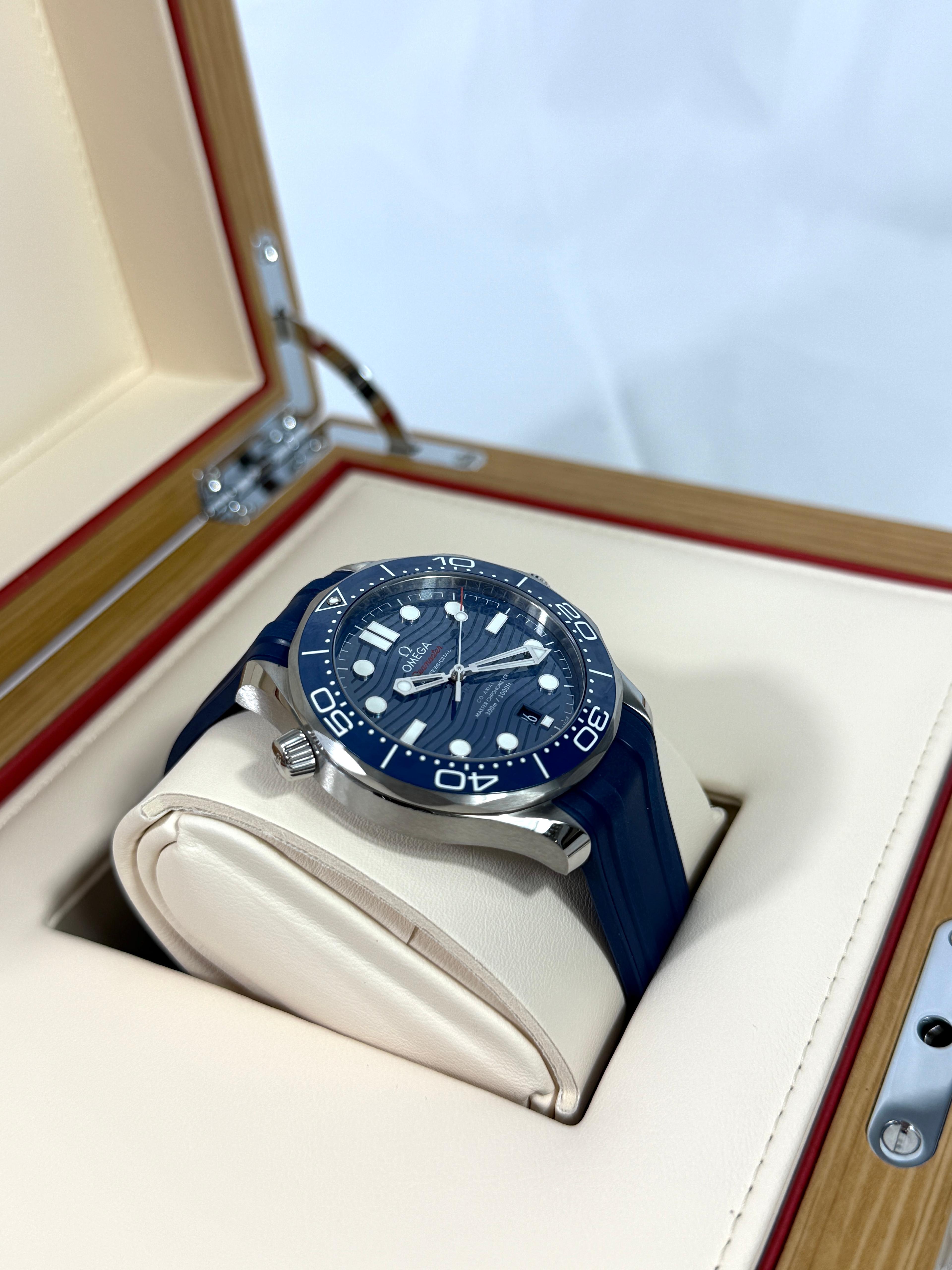 Omega Seamaster Diver 300 M 210.32.42.20.03.001