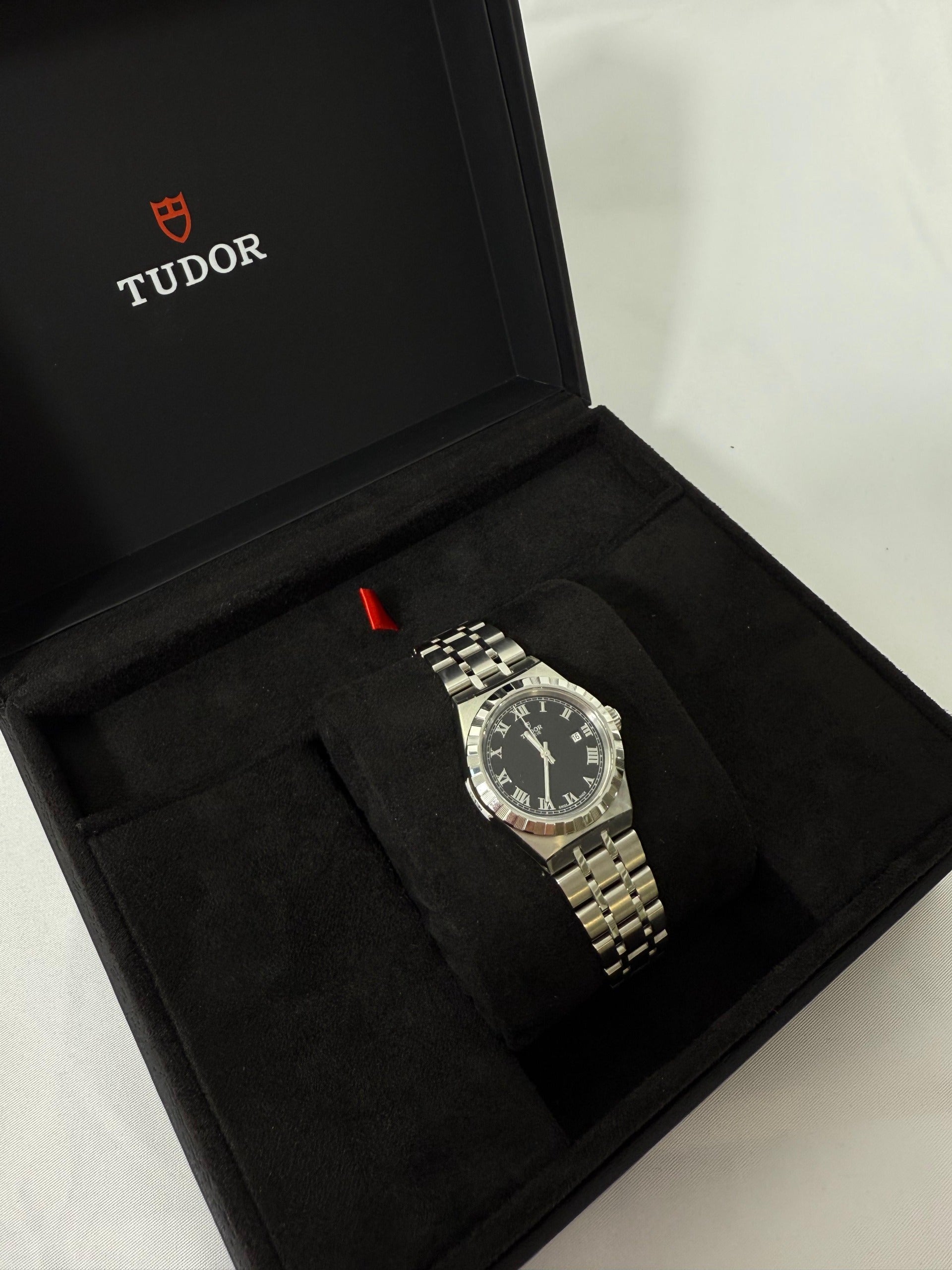 TUDOR Royal 28300-0003 BLACK ROMAN