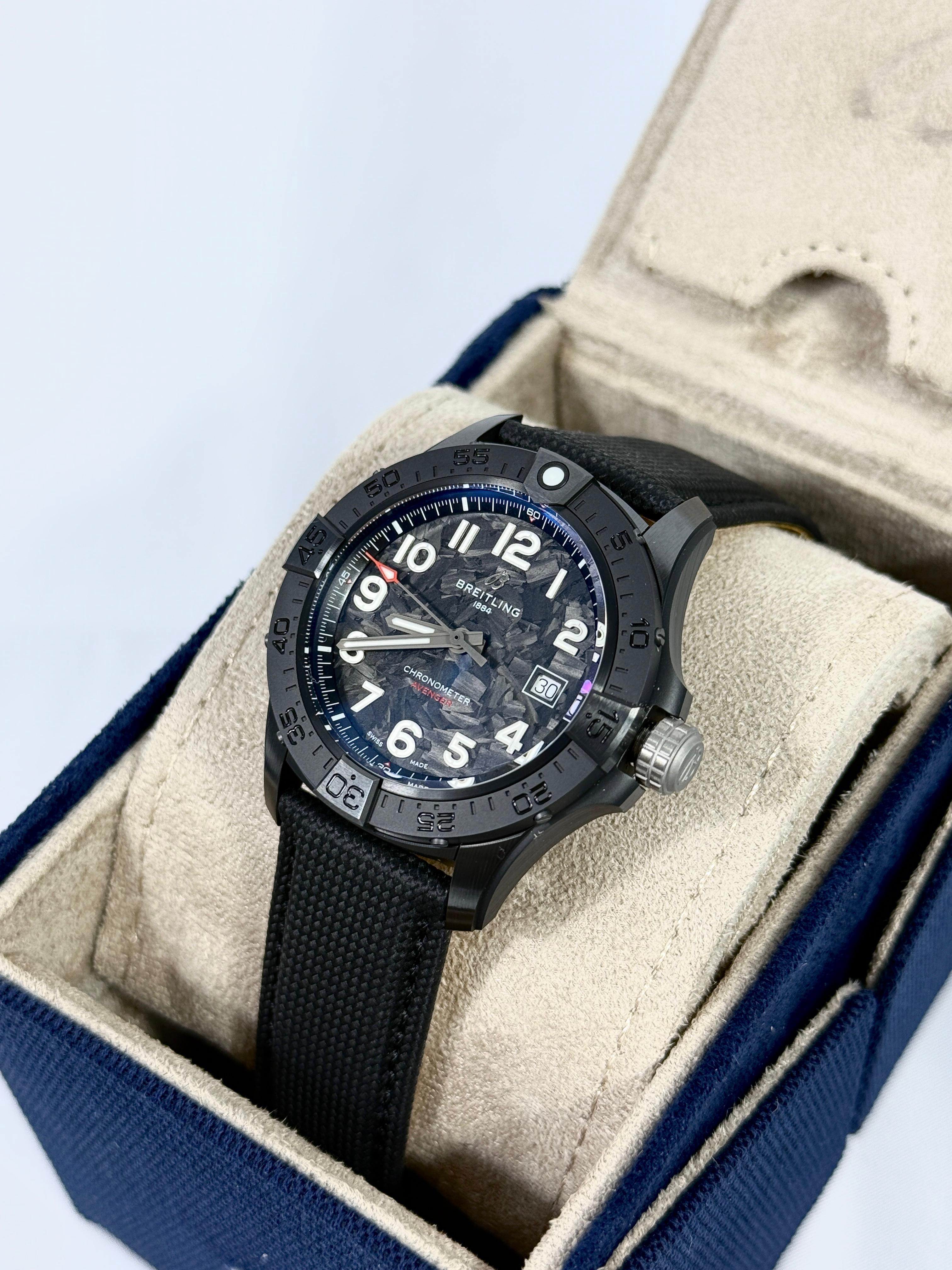 Breitling Avenger 42mm Automatic 42 Night Mission S17328101B1X1 2025