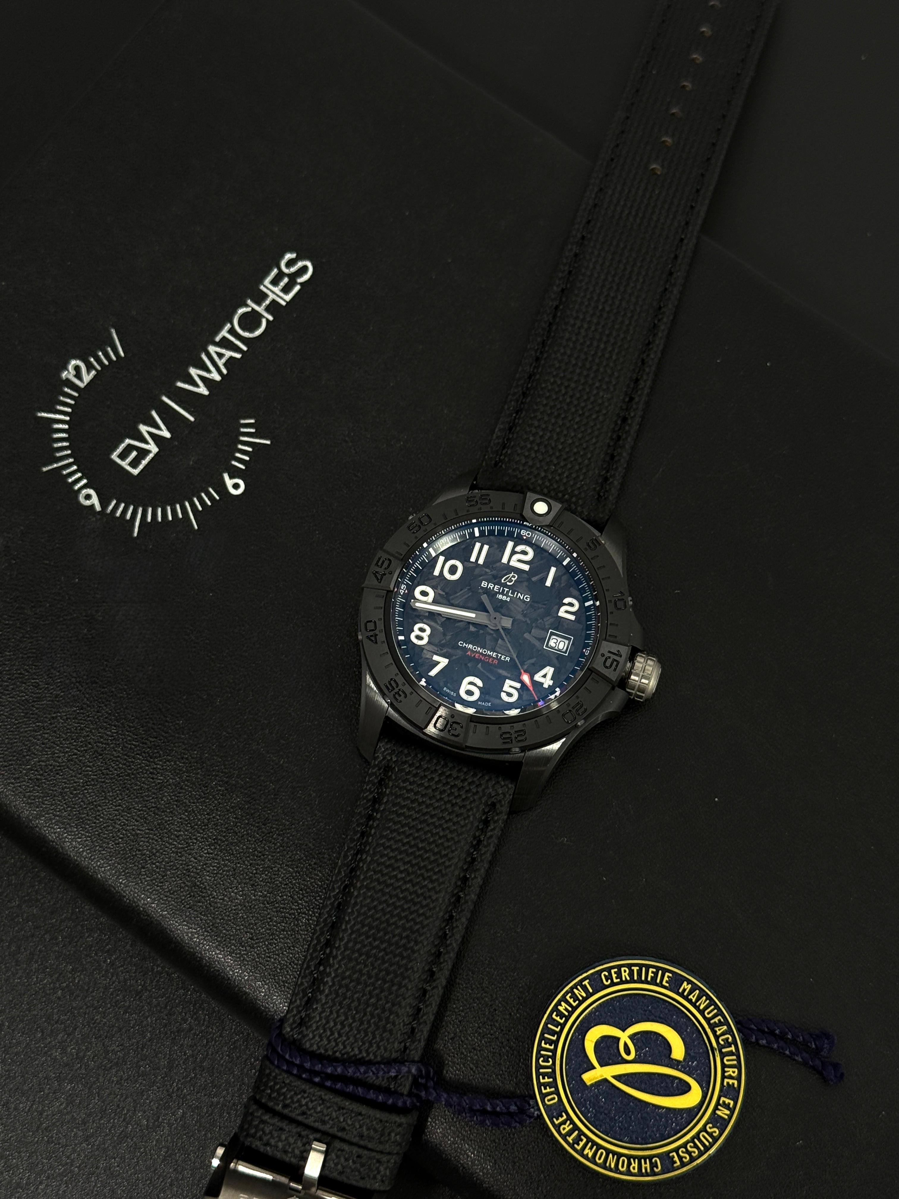 Breitling Avenger 42mm Automatic 42 Night Mission S17328101B1X1 2025