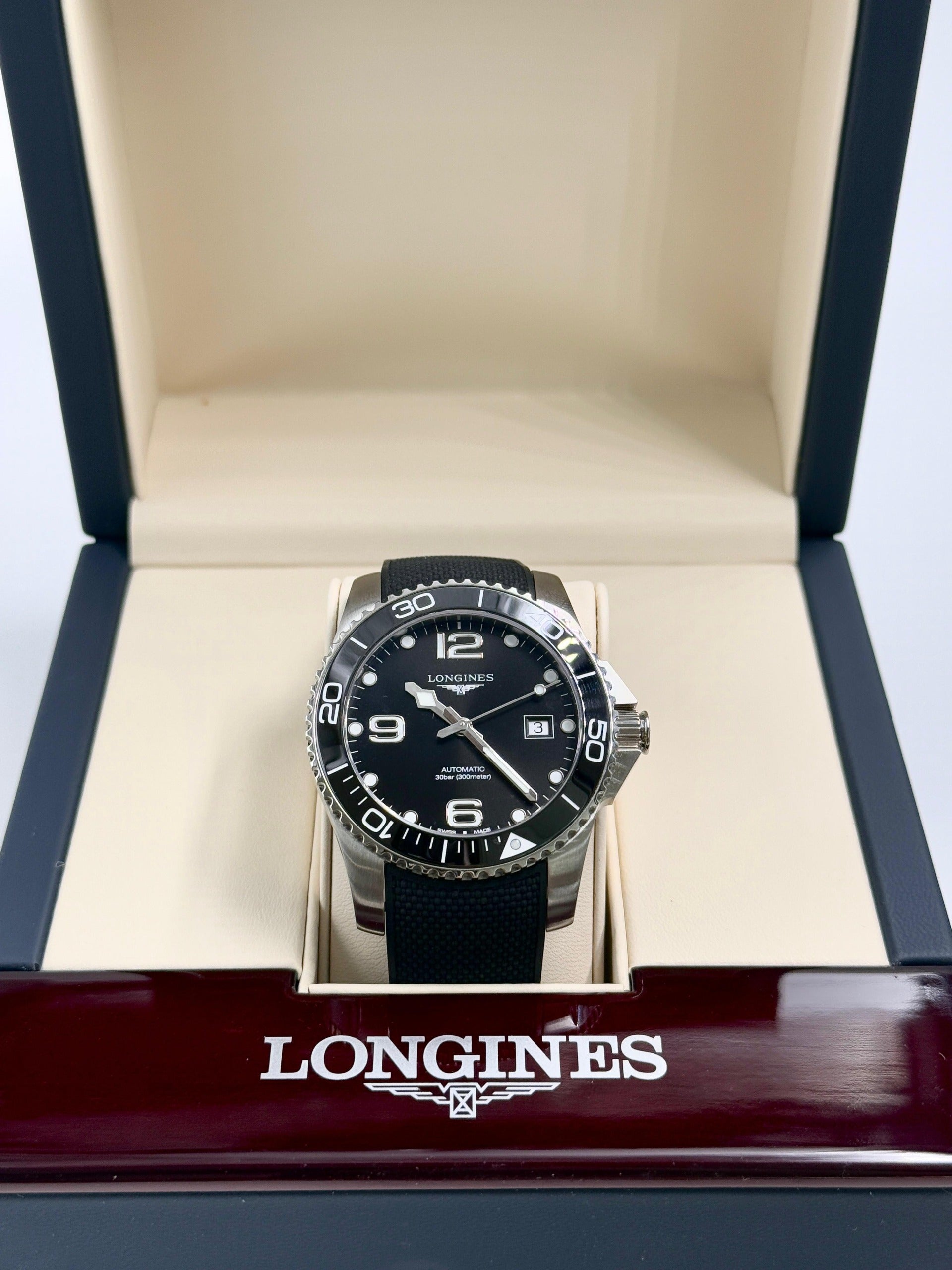 Longines HydroConquest L37814569