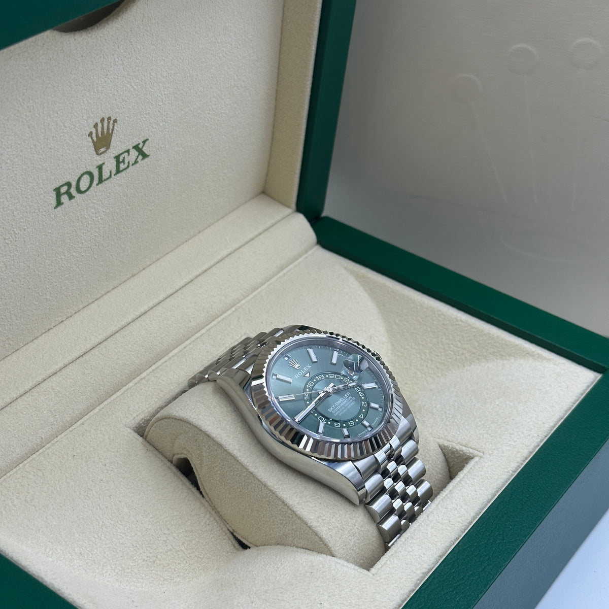 Rolex Sky-Dweller 336934 Green Jubilee 2026