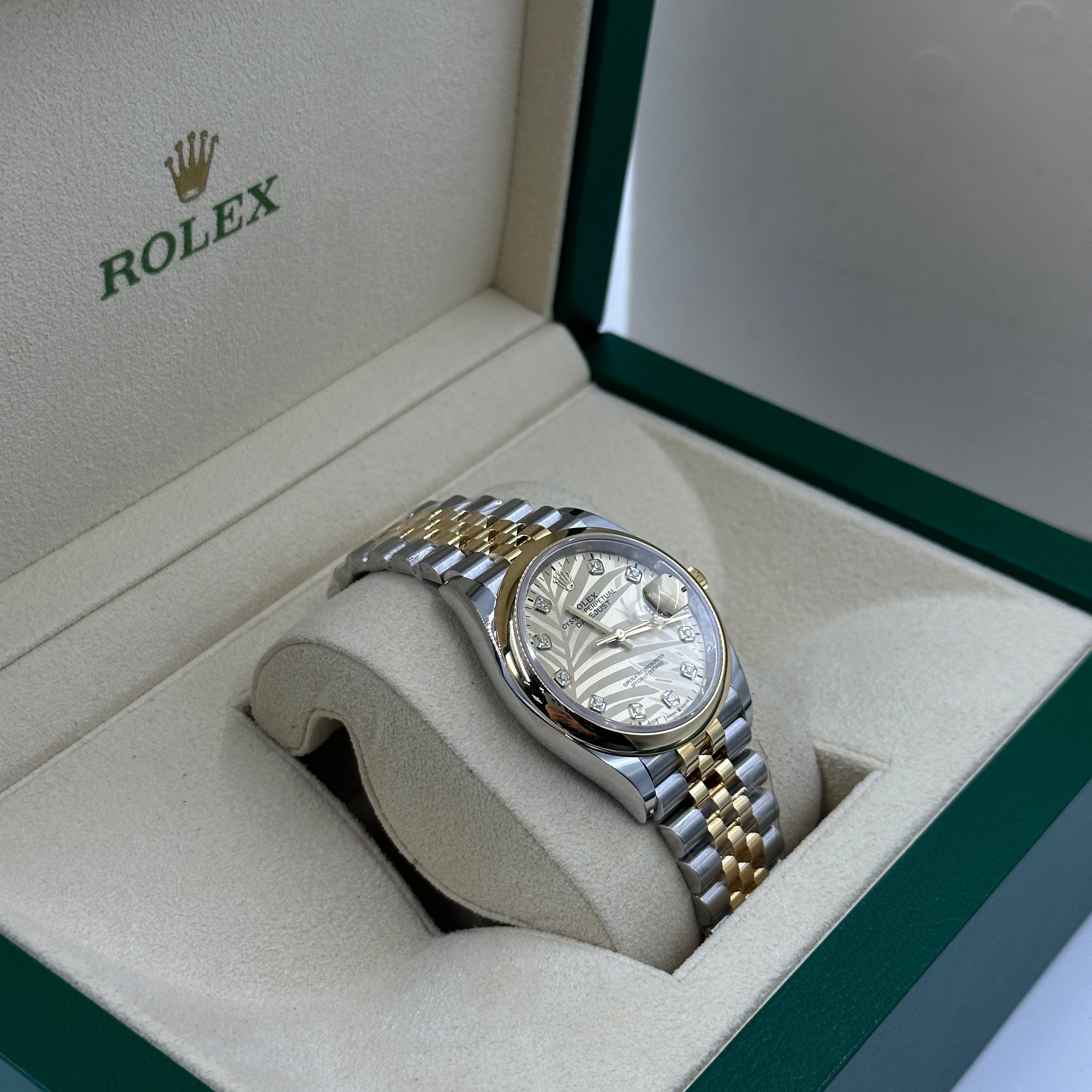 Rolex Datejust 36 126203G Champ Palm Jubilee 2024