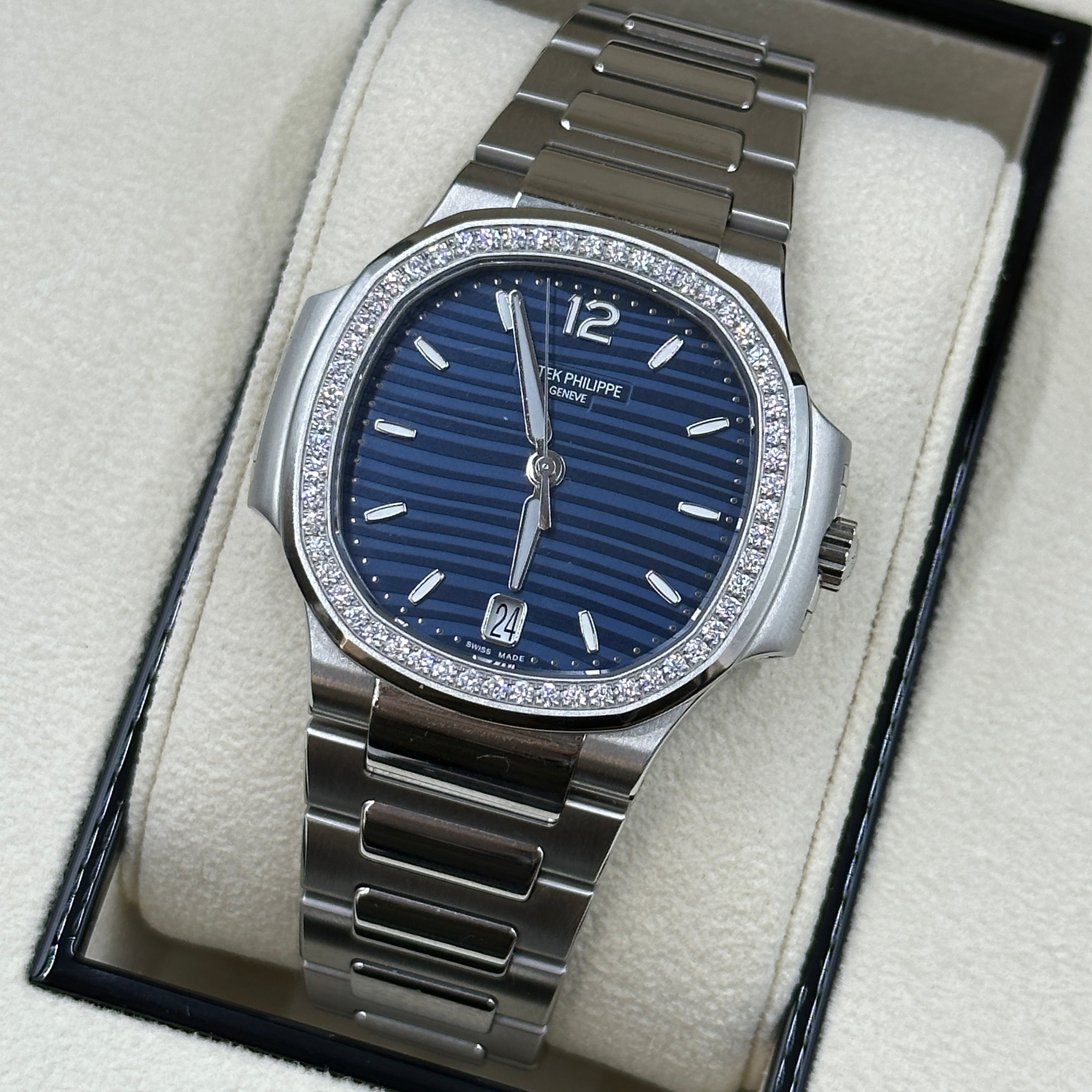 Patek Philippe Nautilus 7118/1200A-001
