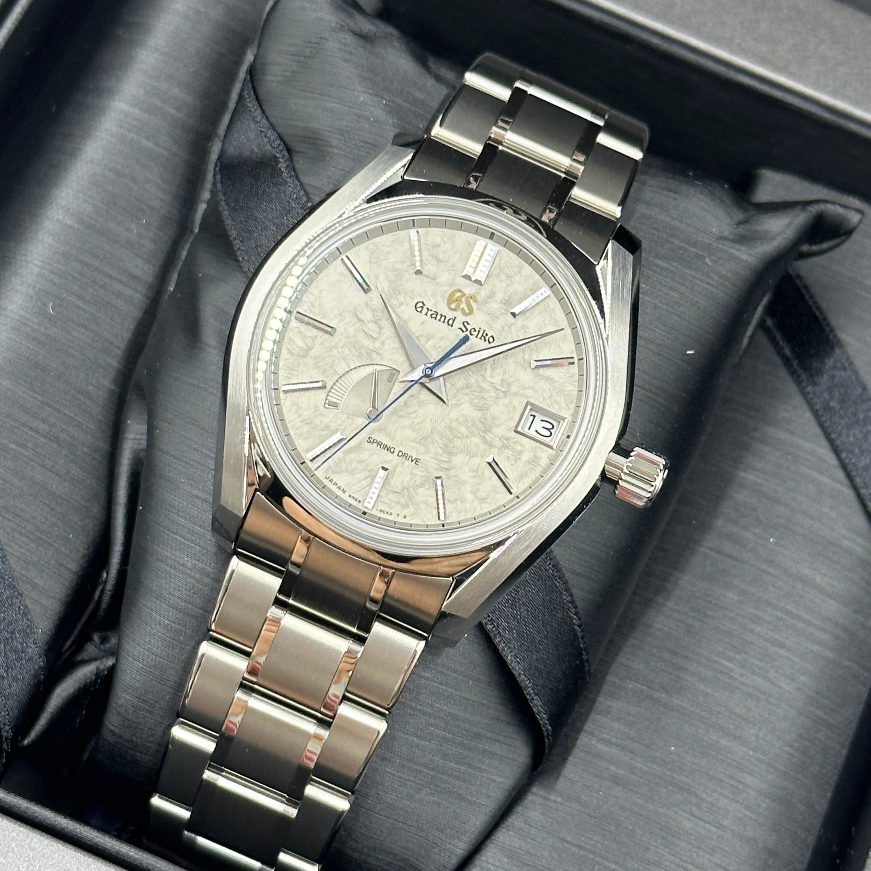 Grand Seiko Drive Four Seasons Taisetsu Winter Snow 40 Grand SBGA415G 2026
