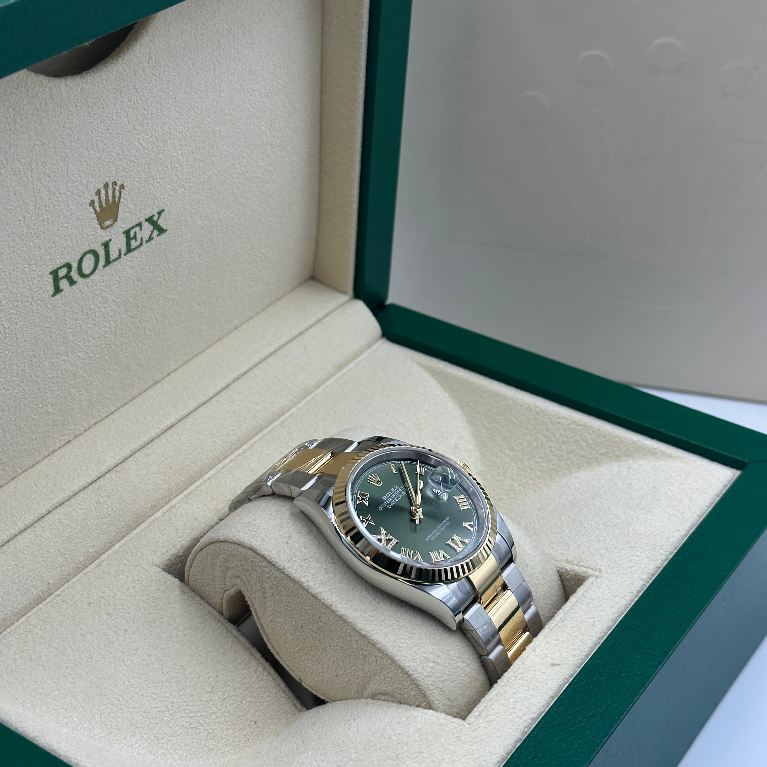 Rolex Datejust 36 126233 Green VIIX Oyster 2025