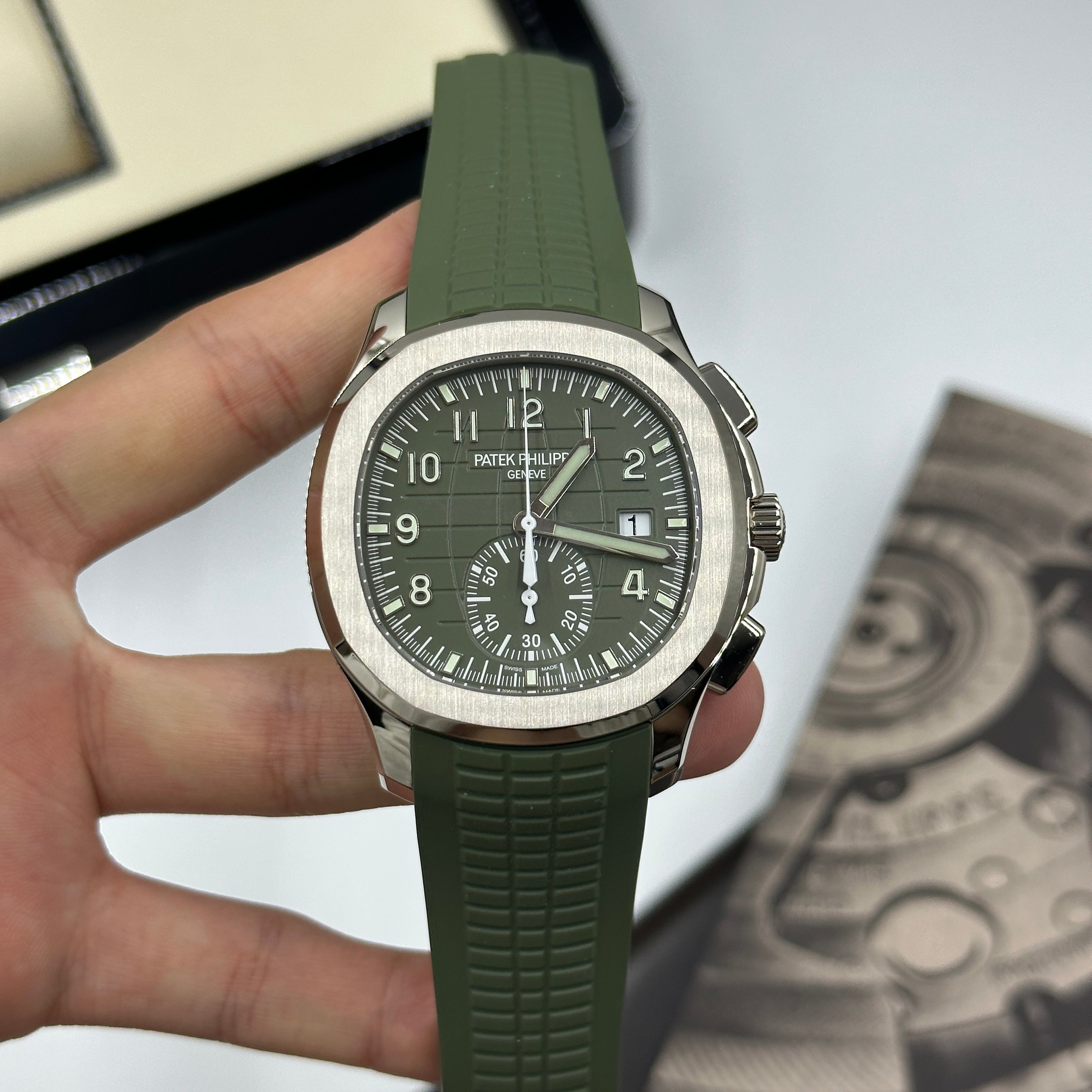 Patek Philippe Aquanaut 5968G-010 2025