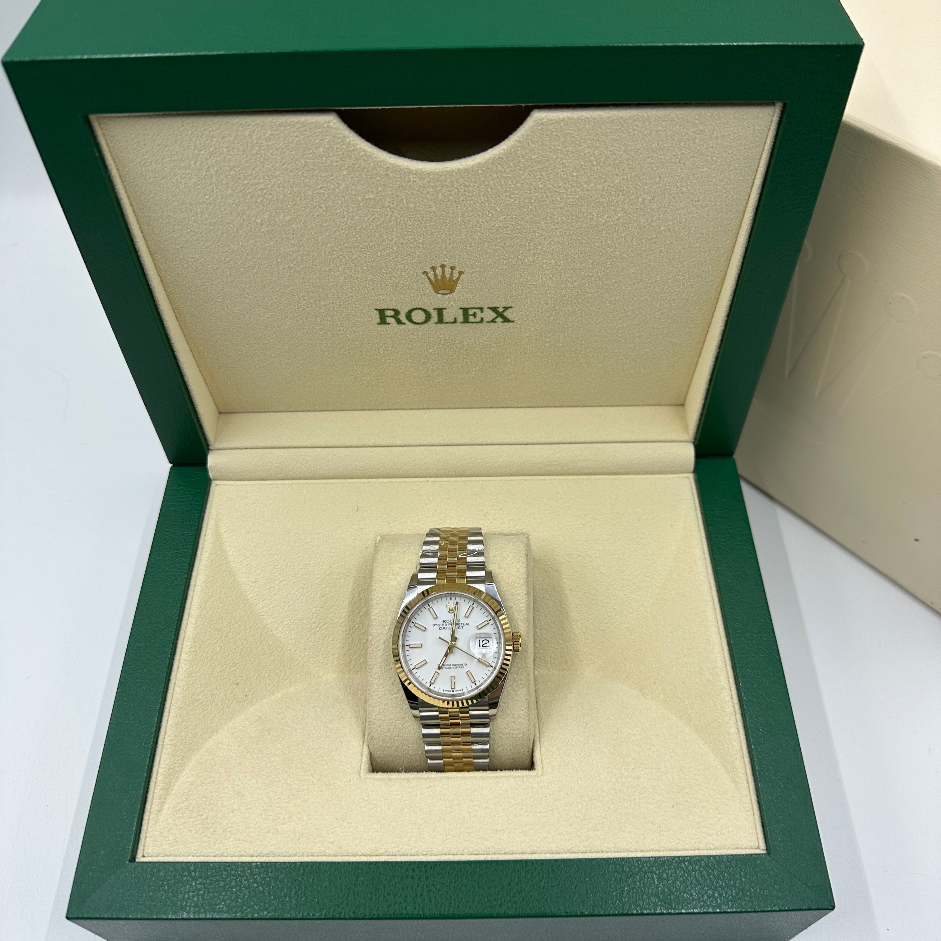 Rolex Datejust 41 126333 White Index Jubilee 2025
