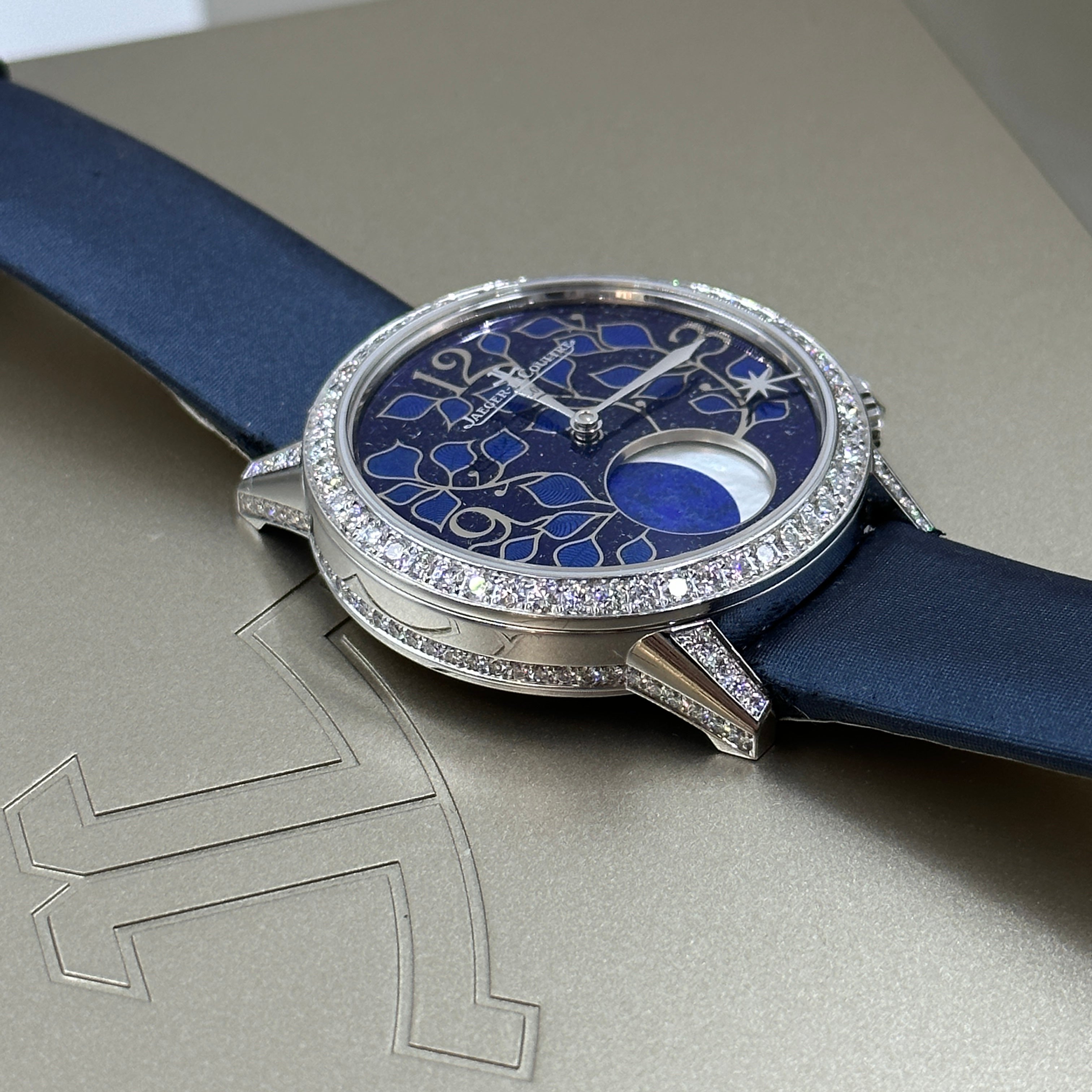 Jaeger-LeCoultre Rendez-vous Q35334E1