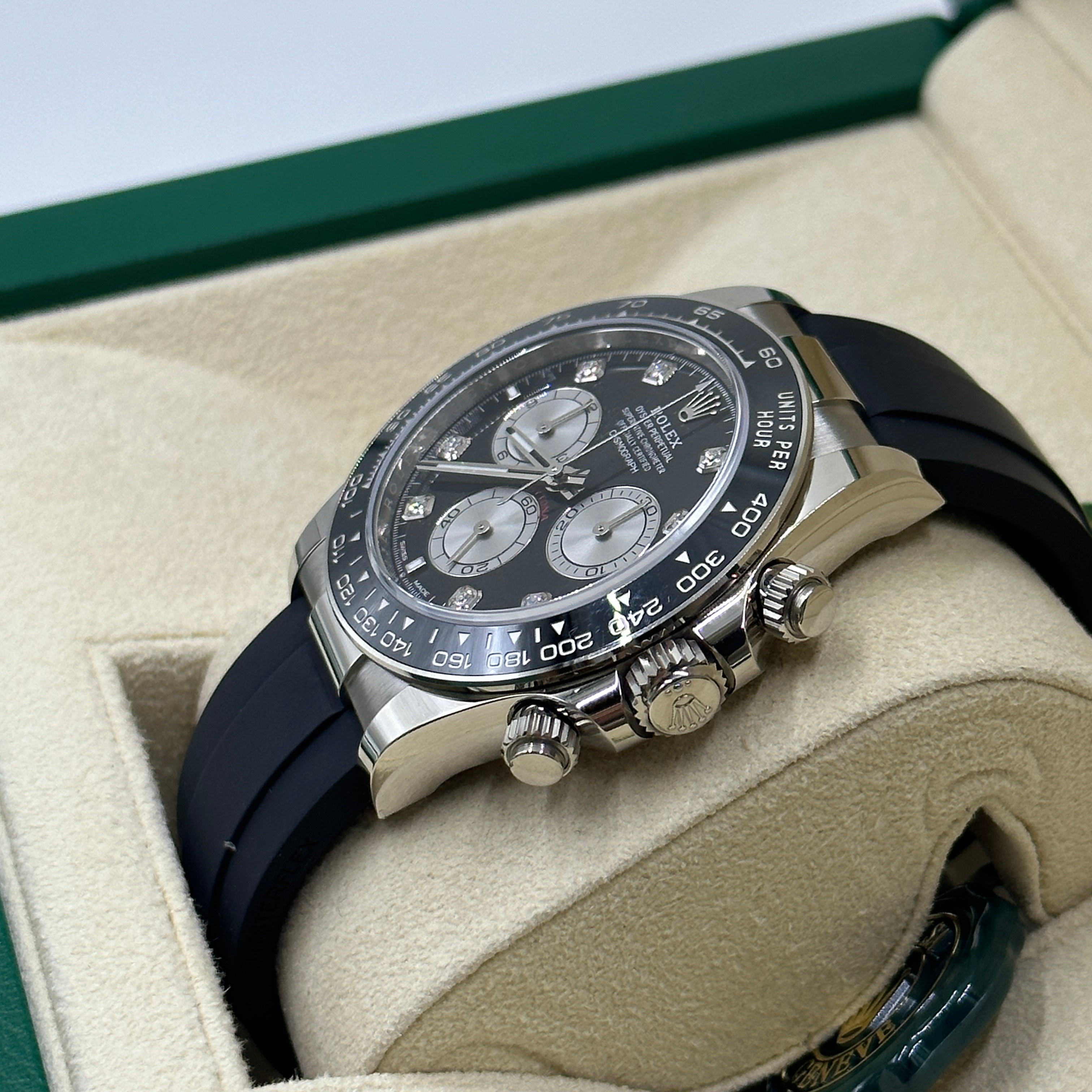Rolex Cosmograph Daytona 126519 Bright black and steel set with diamonds