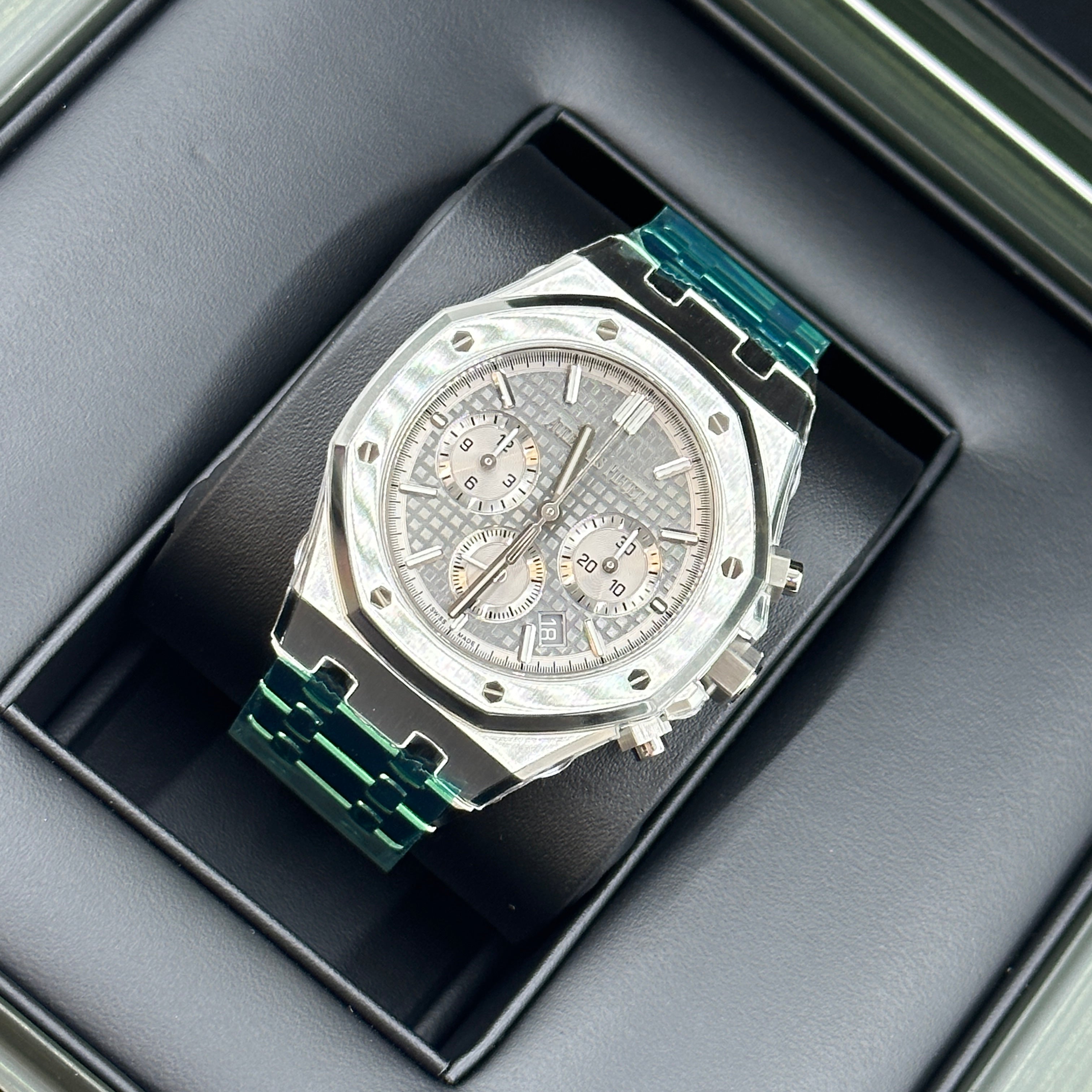 Audemars Piguet Royal Oak Selfwinding Chronograph 26715ST.OO.1356ST.02 2025