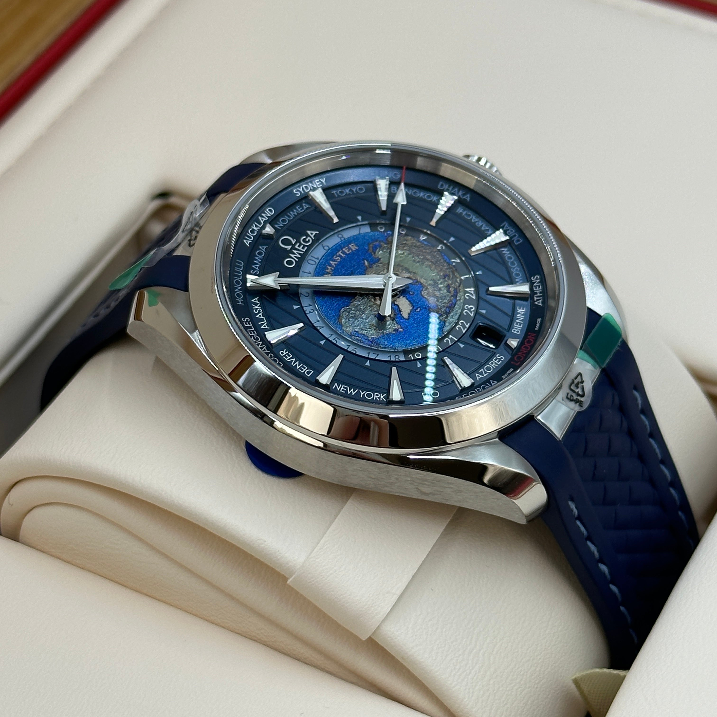 OMEGA Seamaster Aqua Terra 150M 220.12.43.22.03.001