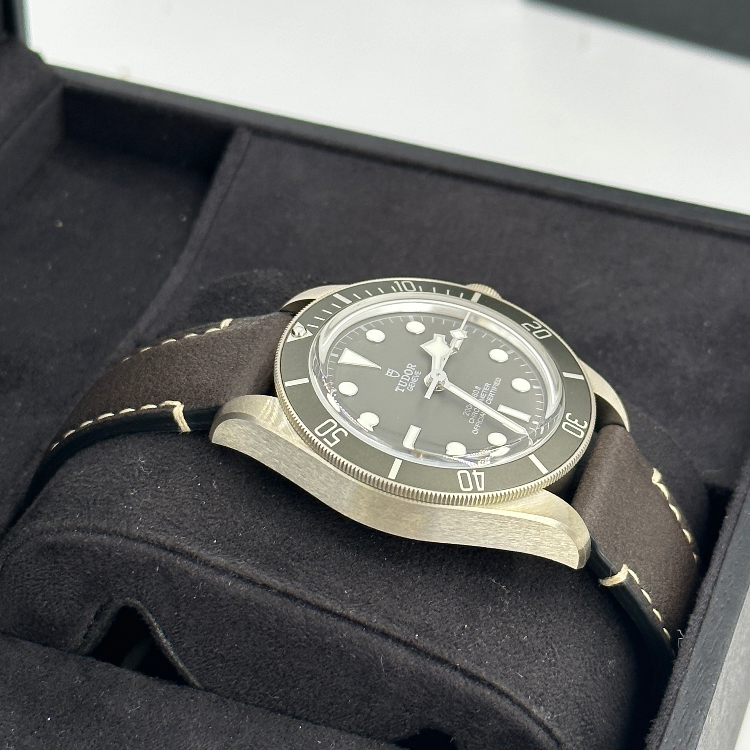 Tudor Black Bay Fifty-Eight 925 M79010SG-0001