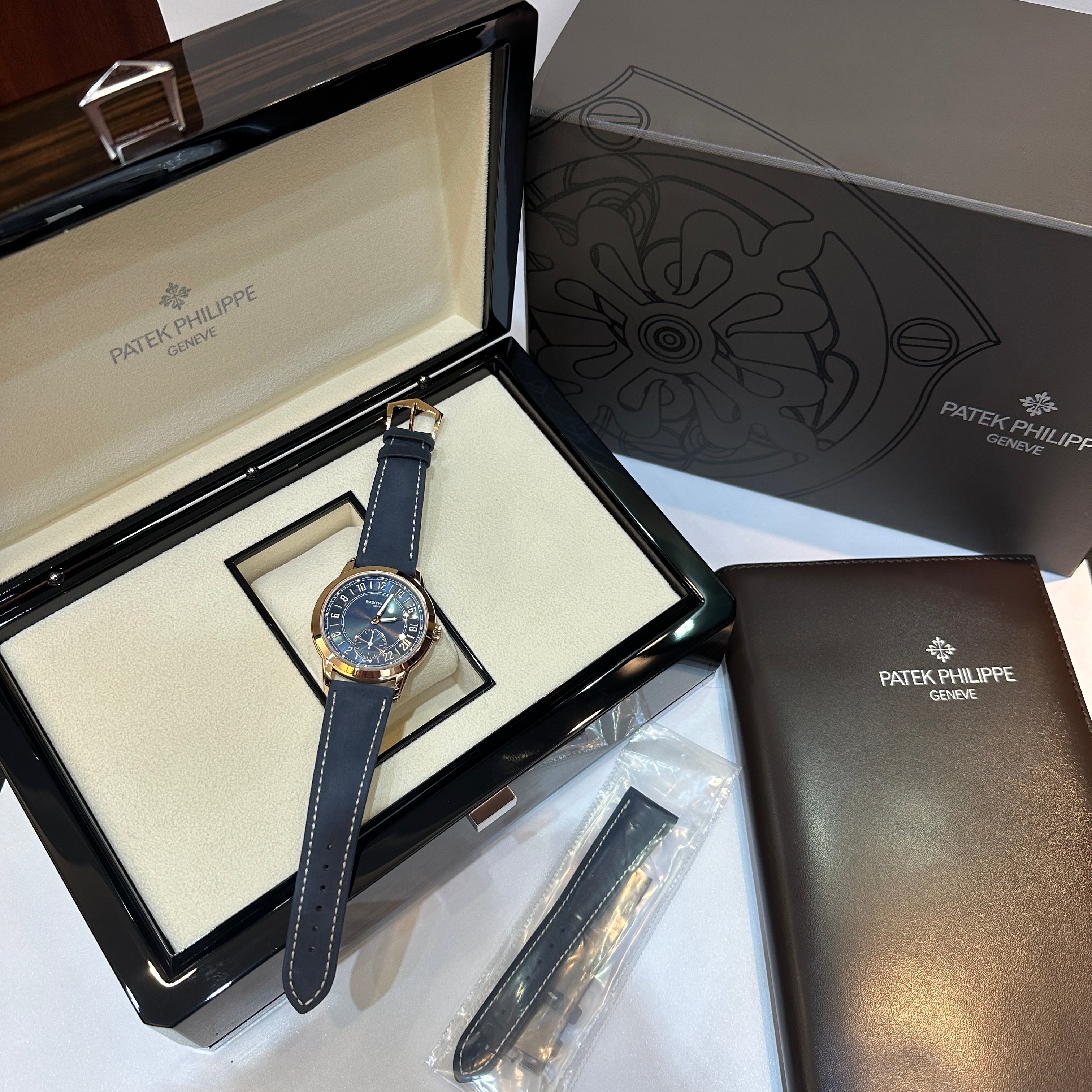 Patek Philippe Complications Travel Time 24H 5224R‑001 Rose Gold 42 mm