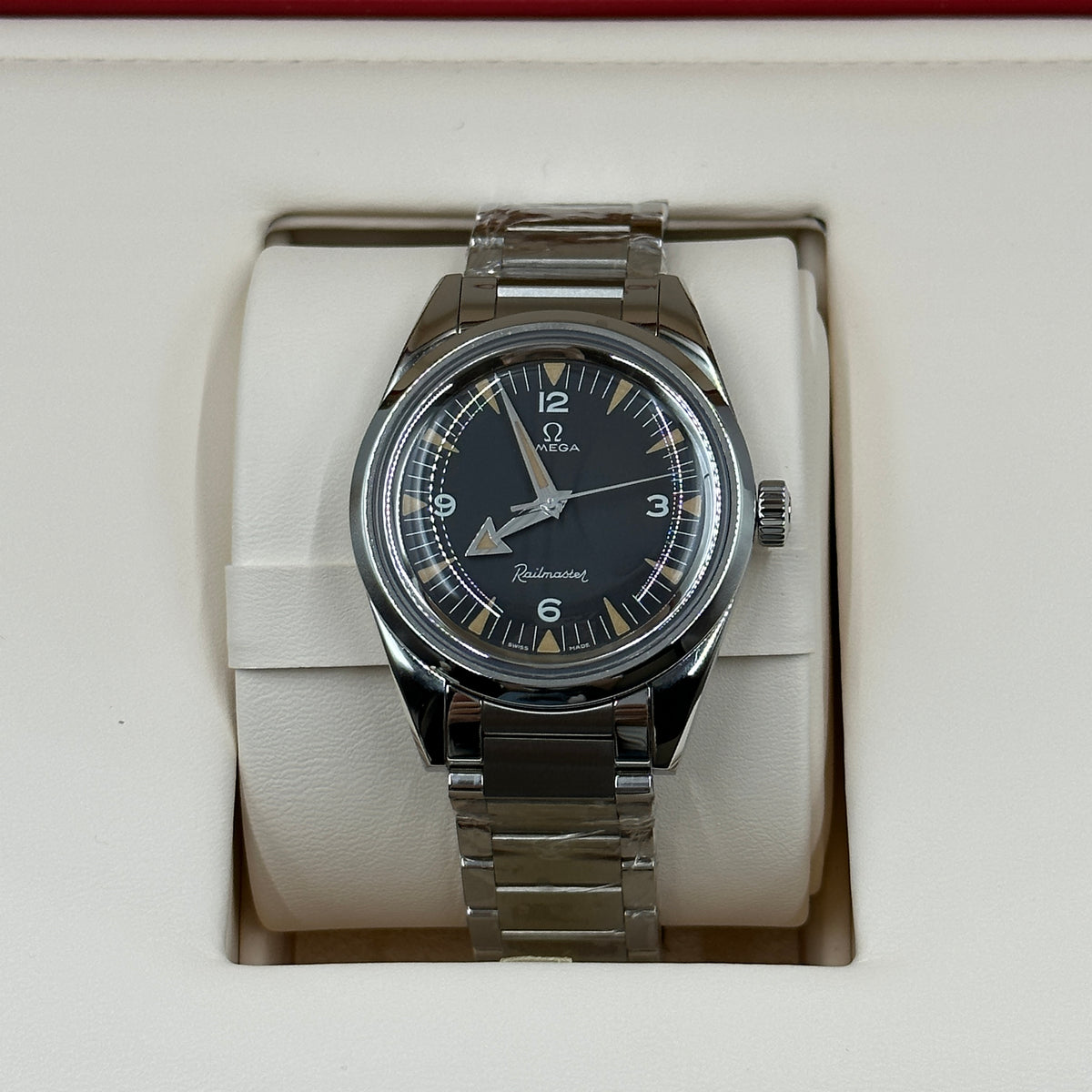 Omega Seamaster Railmaster 220.10.38.20.01.002 2026