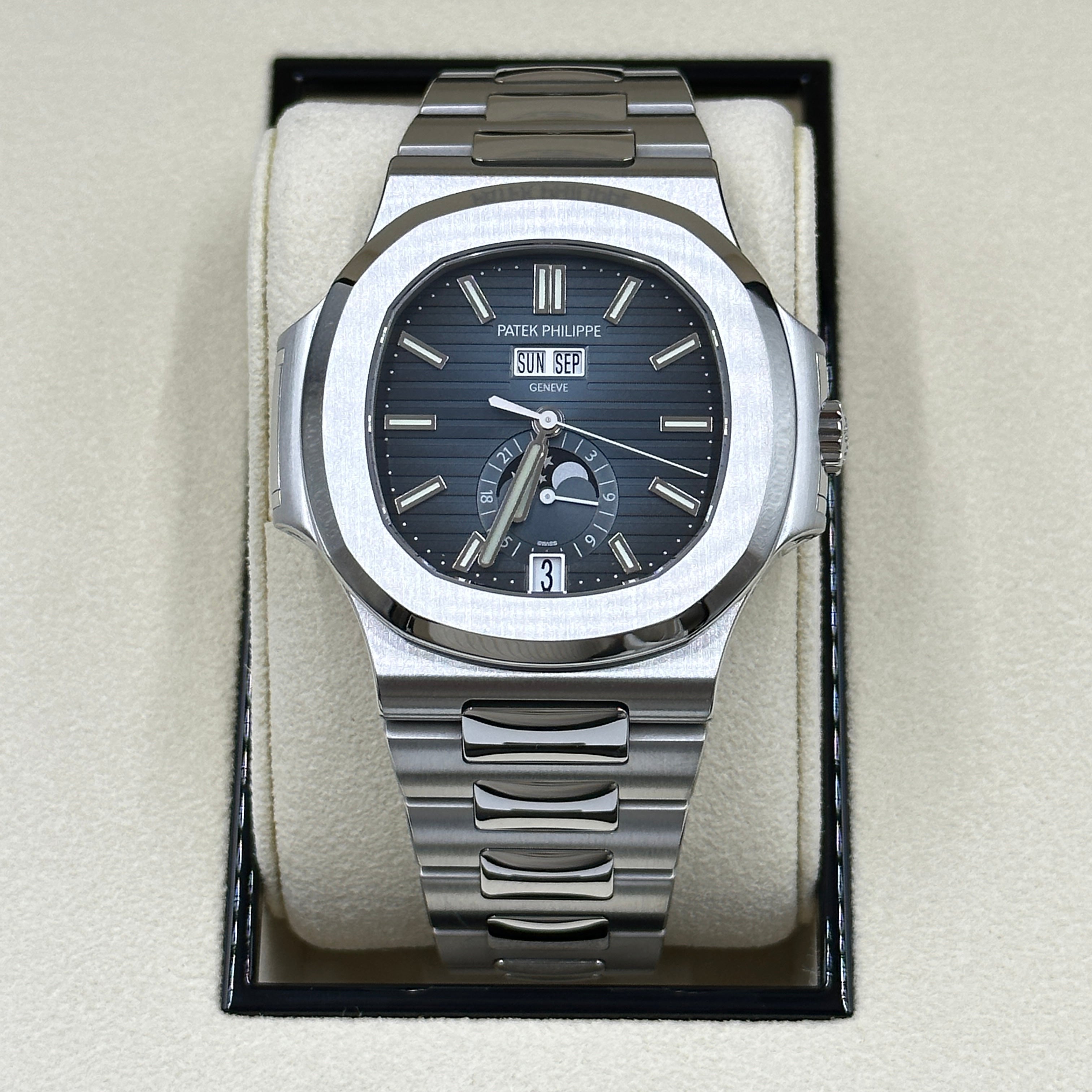 Patek Philippe Nautilus 5726/1A-014 2024