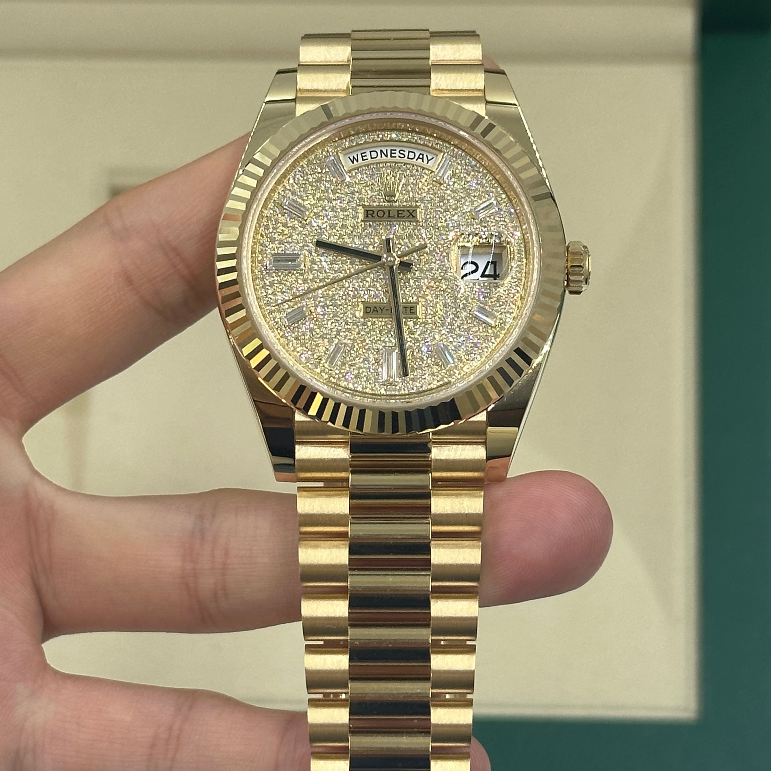 Rolex Day-Date 40 228238A Pave 2025