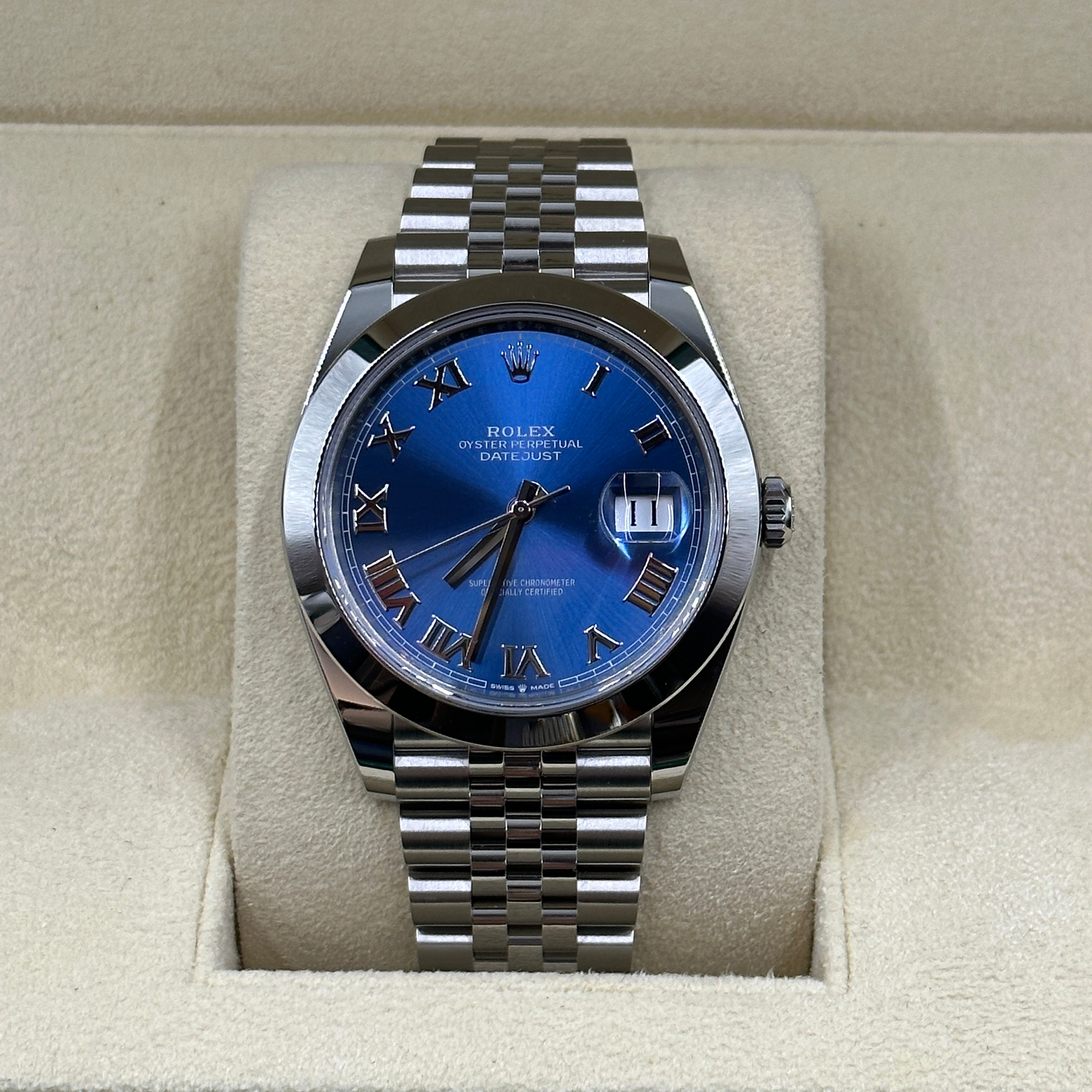 Rolex Datejust 41 126300 Blue Roman Jubilee 2025