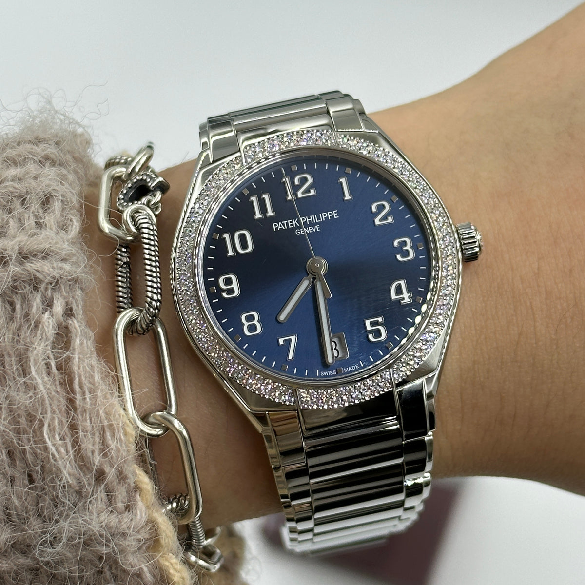 Patek Philippe Twenty~4 7300/1200A-001 2025