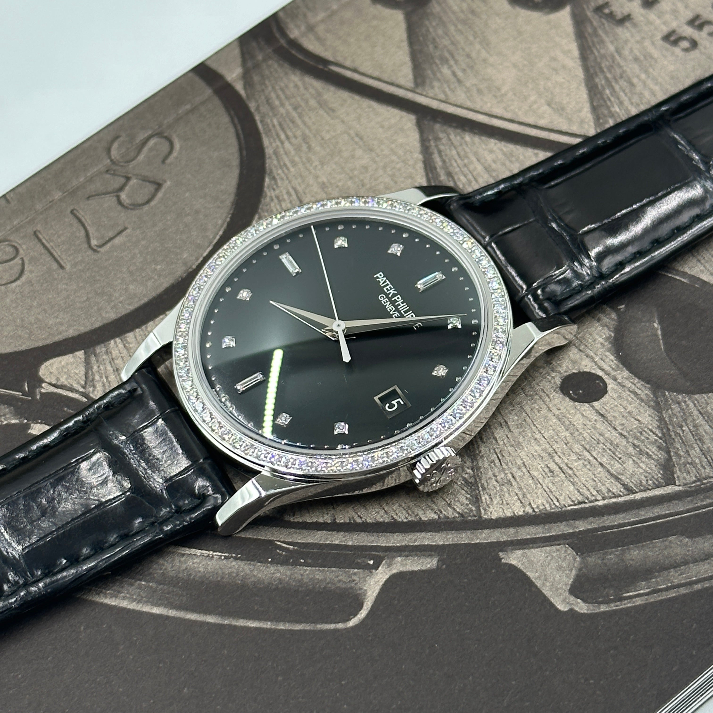 Patek Philippe Calatrava 5297G‑001 Diamond Bezel White‑Gold 38 mm