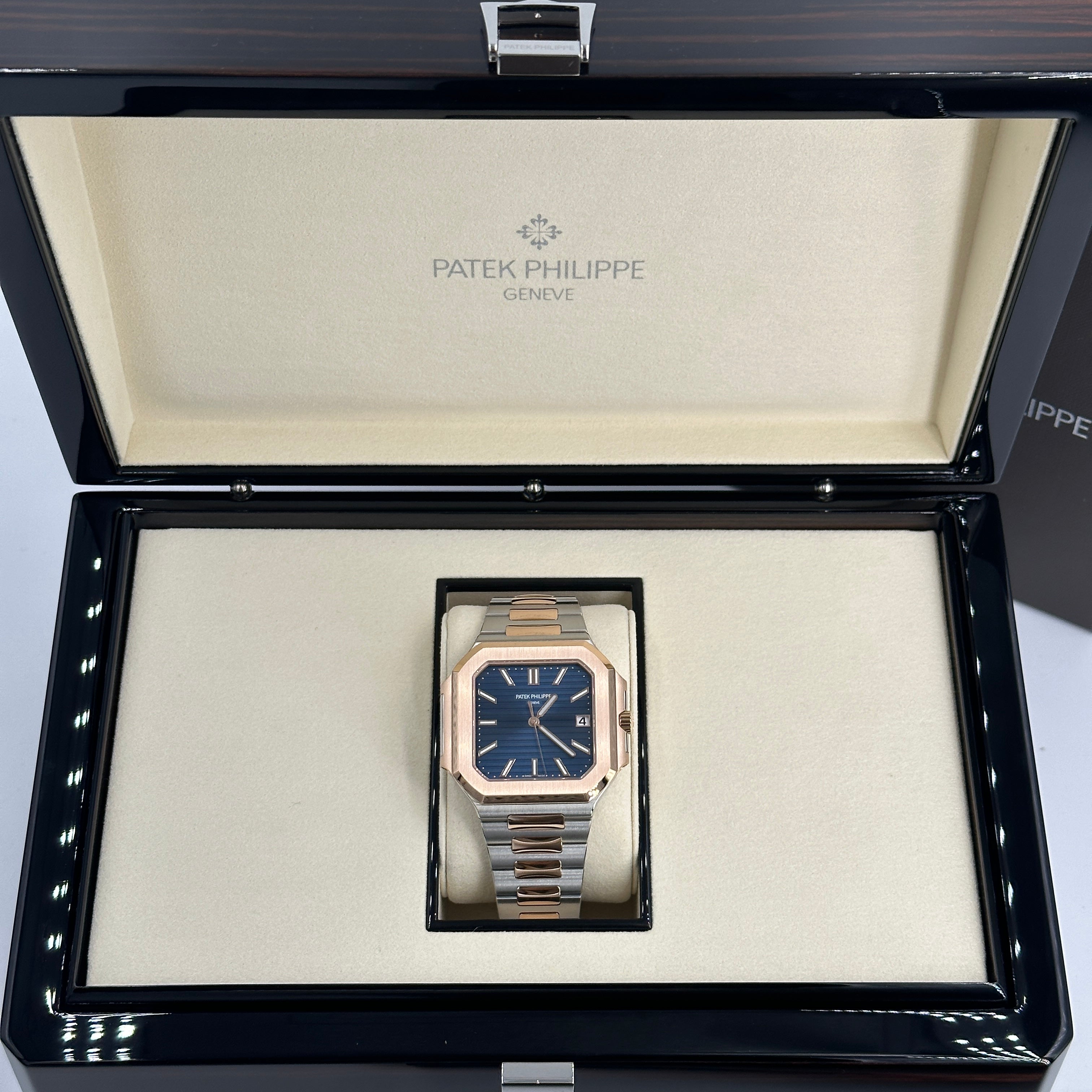 Patek Philippe Cubitus  5821/1AR-001