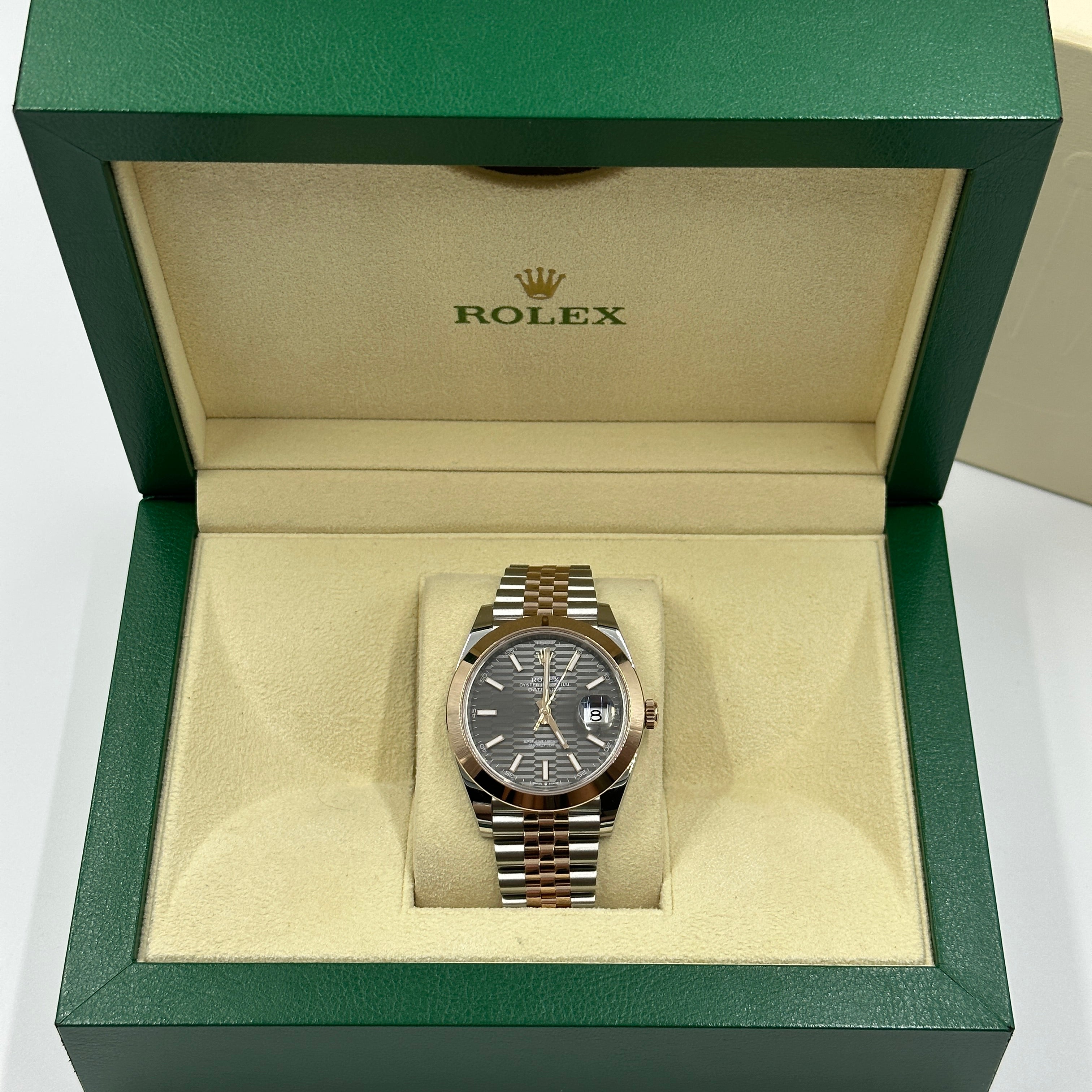 Rolex Datejust 41 126301 Grey Fluted Jubilee 2024