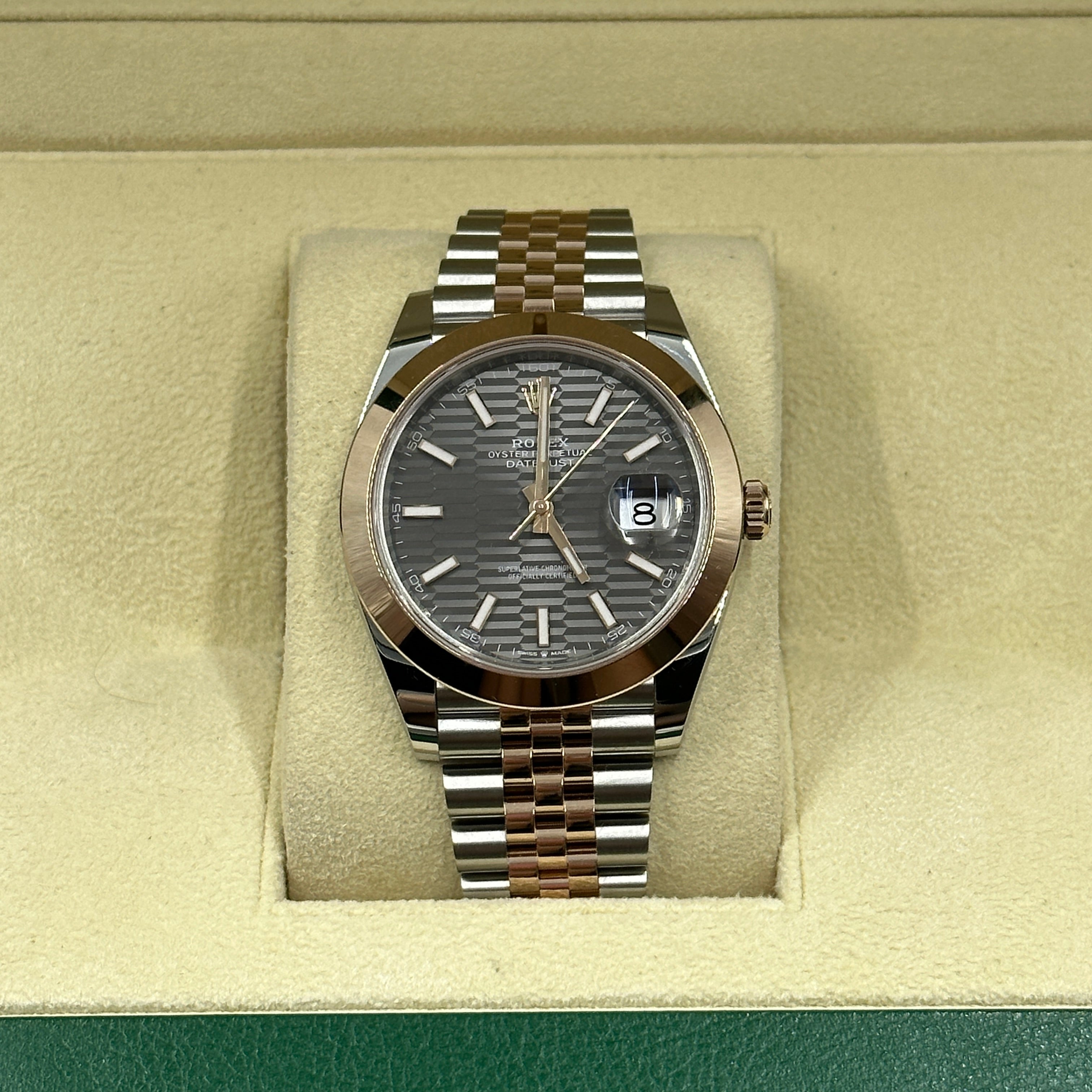 Rolex Datejust 41 126301 Grey Fluted Jubilee 2024