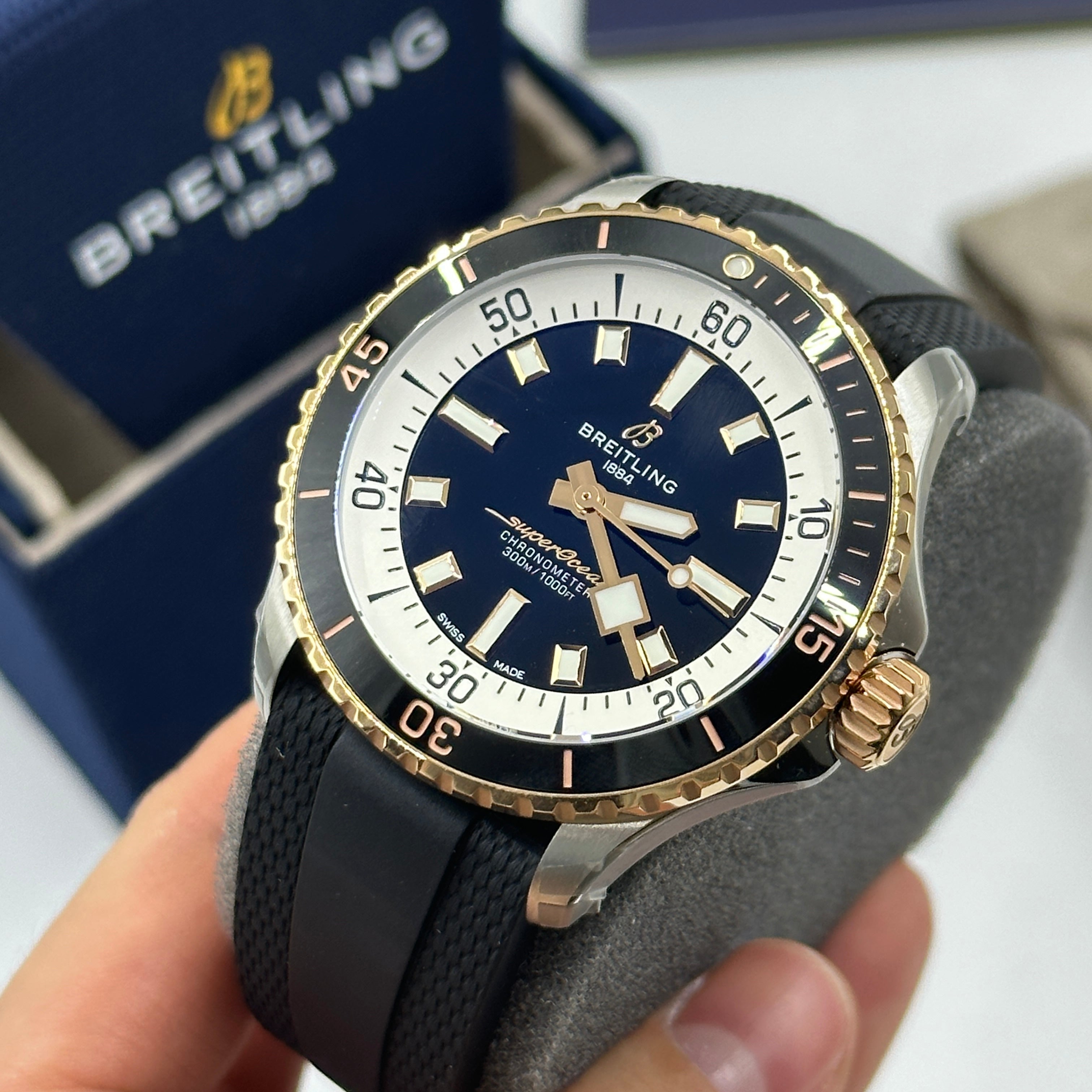 Breitling Superocean Automatic 42 U17375211B1S1