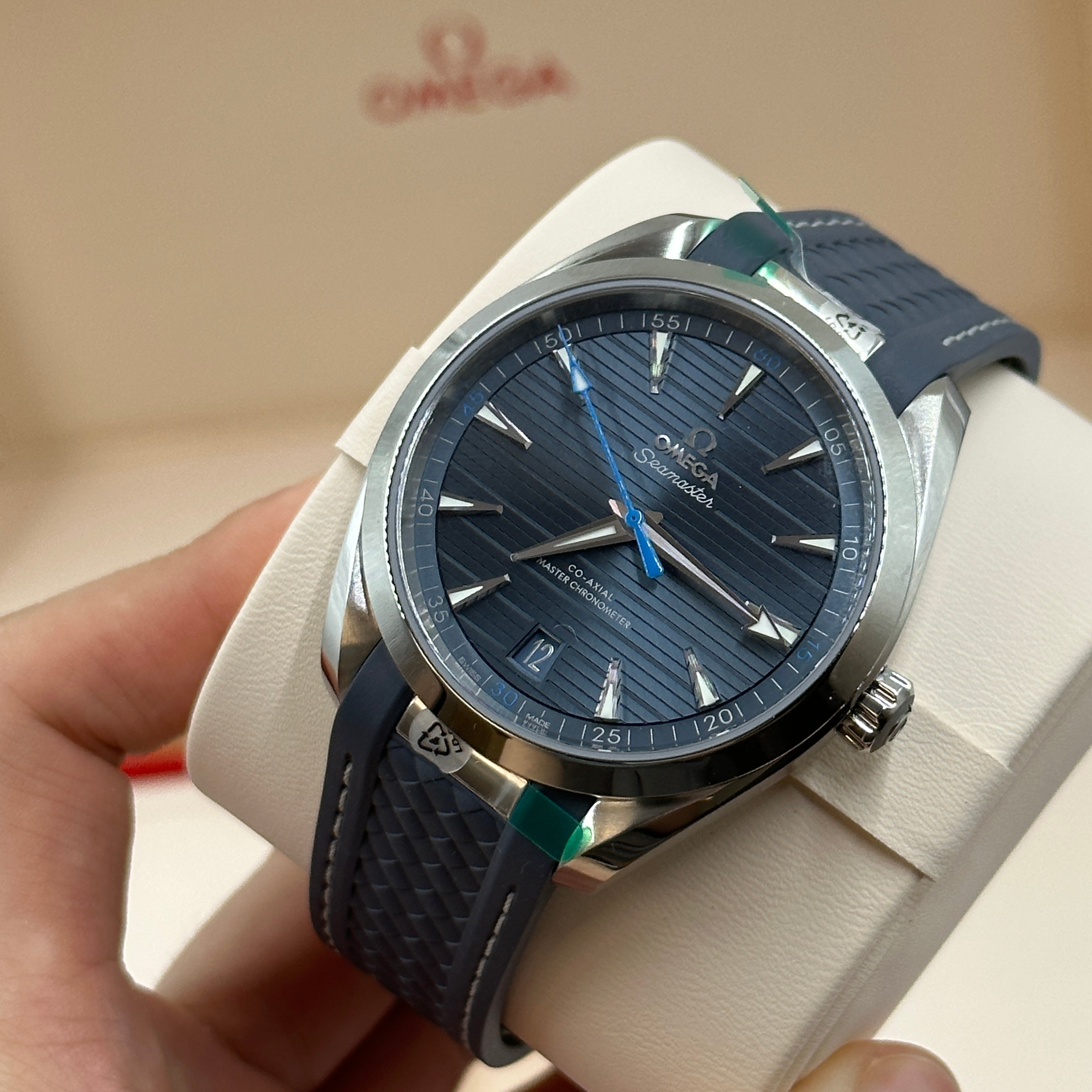 Omega 220.12.41.21.03.002 Seamaster Aqua Terra