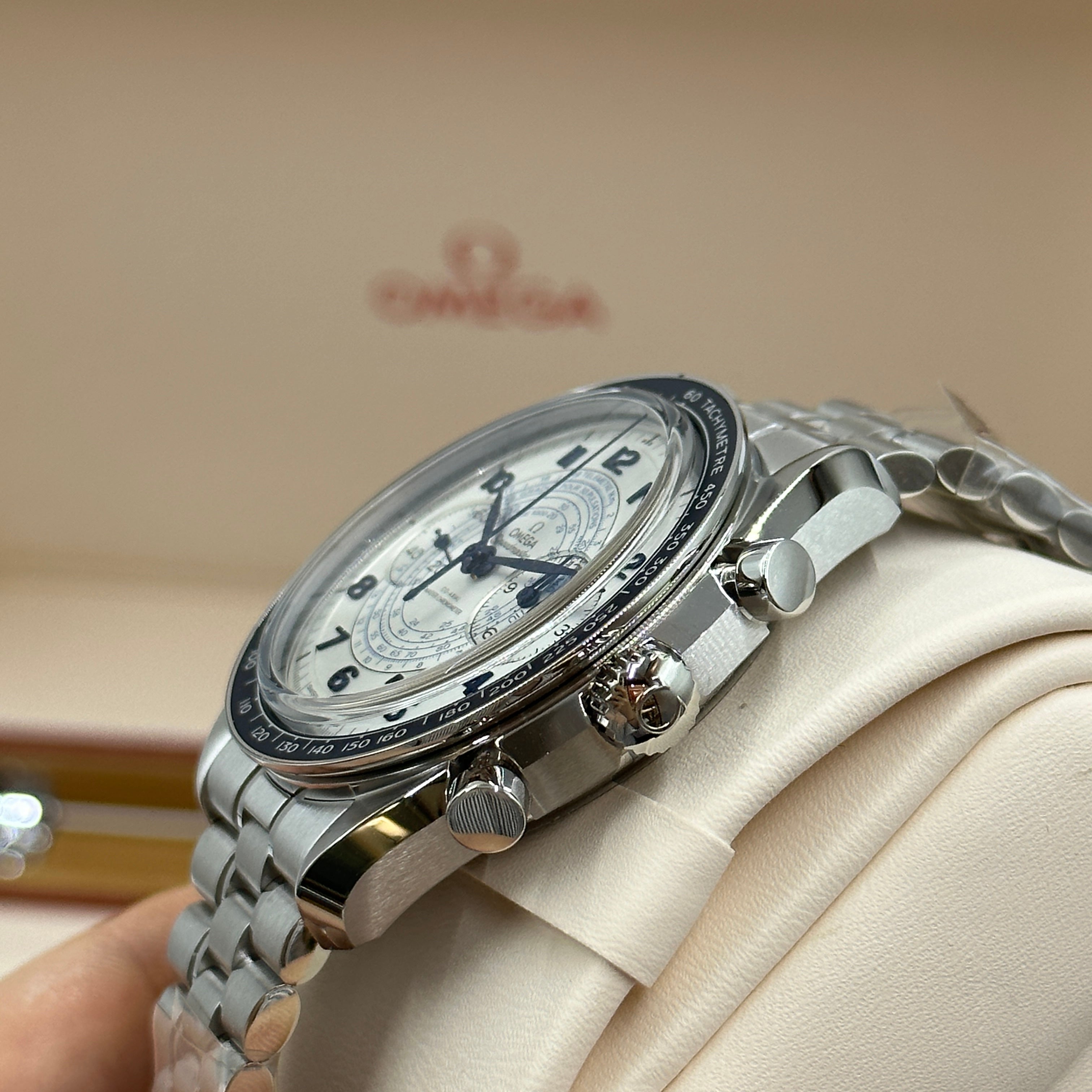 Omega Chronoscope 329.30.43.51.02.001 2026